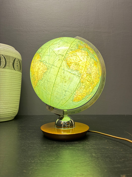 Bauhaus Antiques Czechoslovakian design designer drew pritchard Fairground fairground art Interier Praha interior design interiors Jiri Jiroutek Mauser Werke Waldeck Vintage Sideboards Salvage Hunters Serkan Yumakci The Bidding Room orton & spooner Rag & Bone Bros midcentury modern modern midcentury Glass Globe Glass Earth Globe Columbus Globe Earth Globe Globe