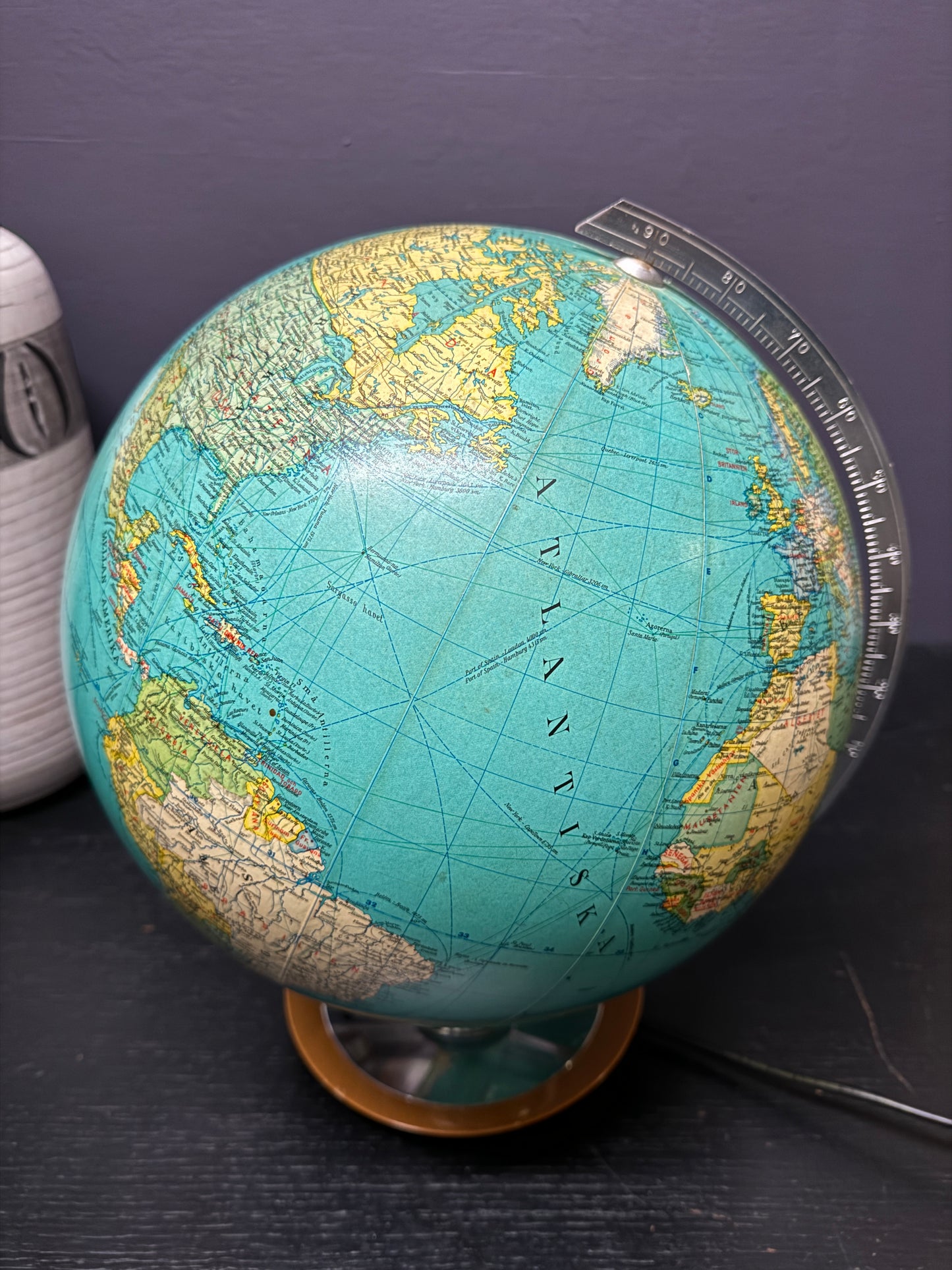 Vintage 1970s German Glass Globe Lamp By JRO Globus Munchen