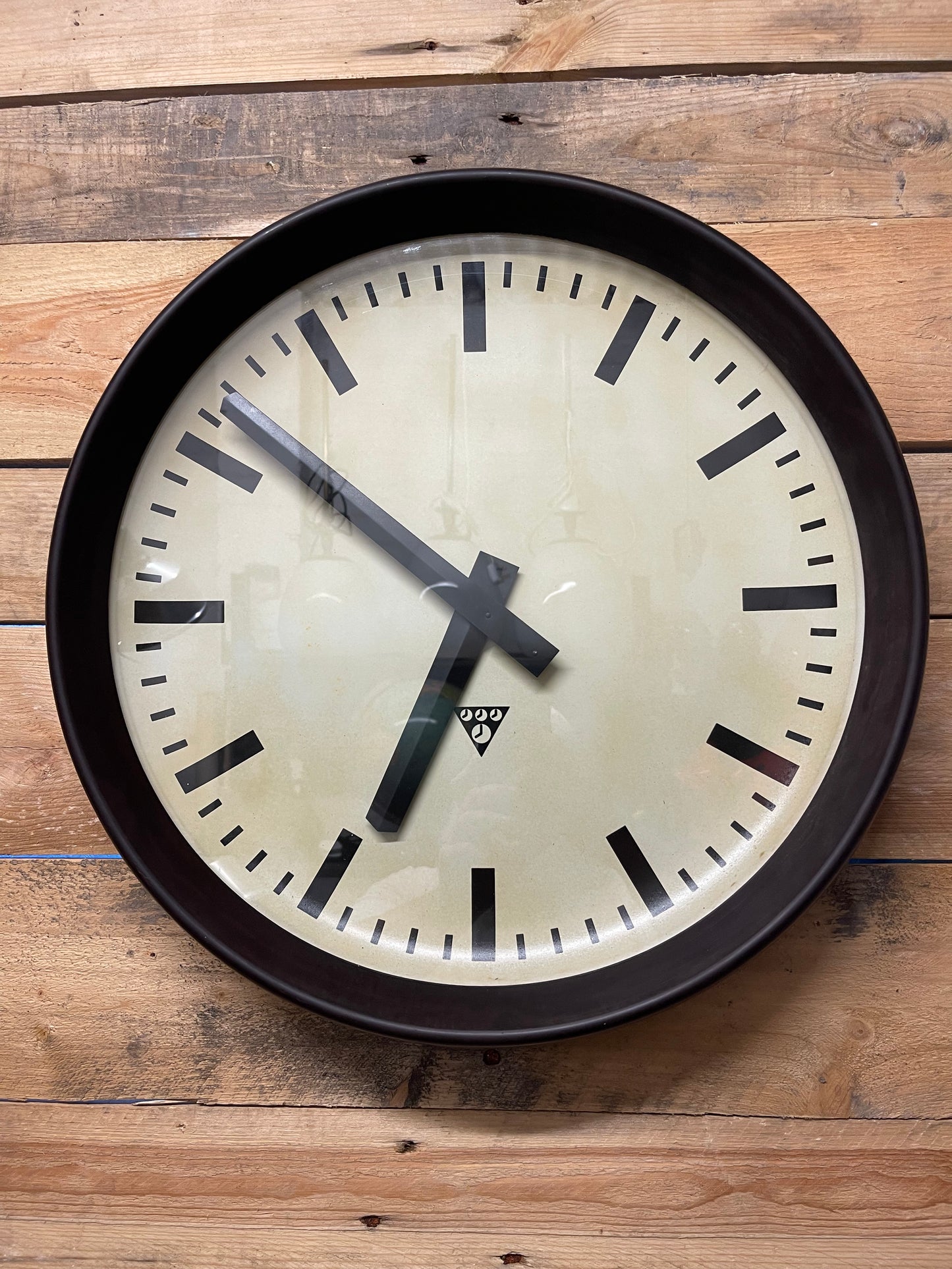 Large Czech 1950s Bakelite Office / Factory Clocks By Pragotron