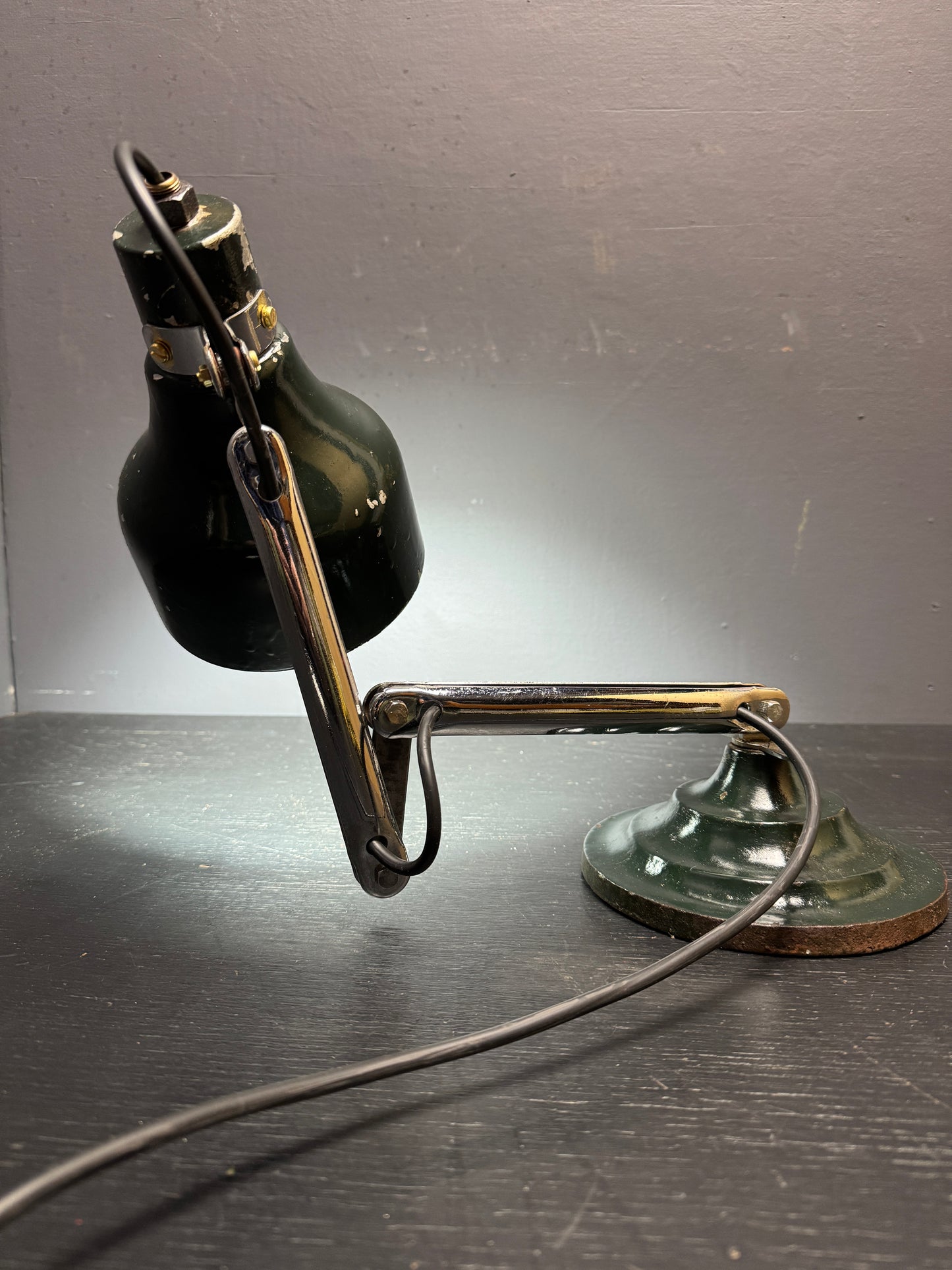 1940s PIFCO Articulated Table Lamp