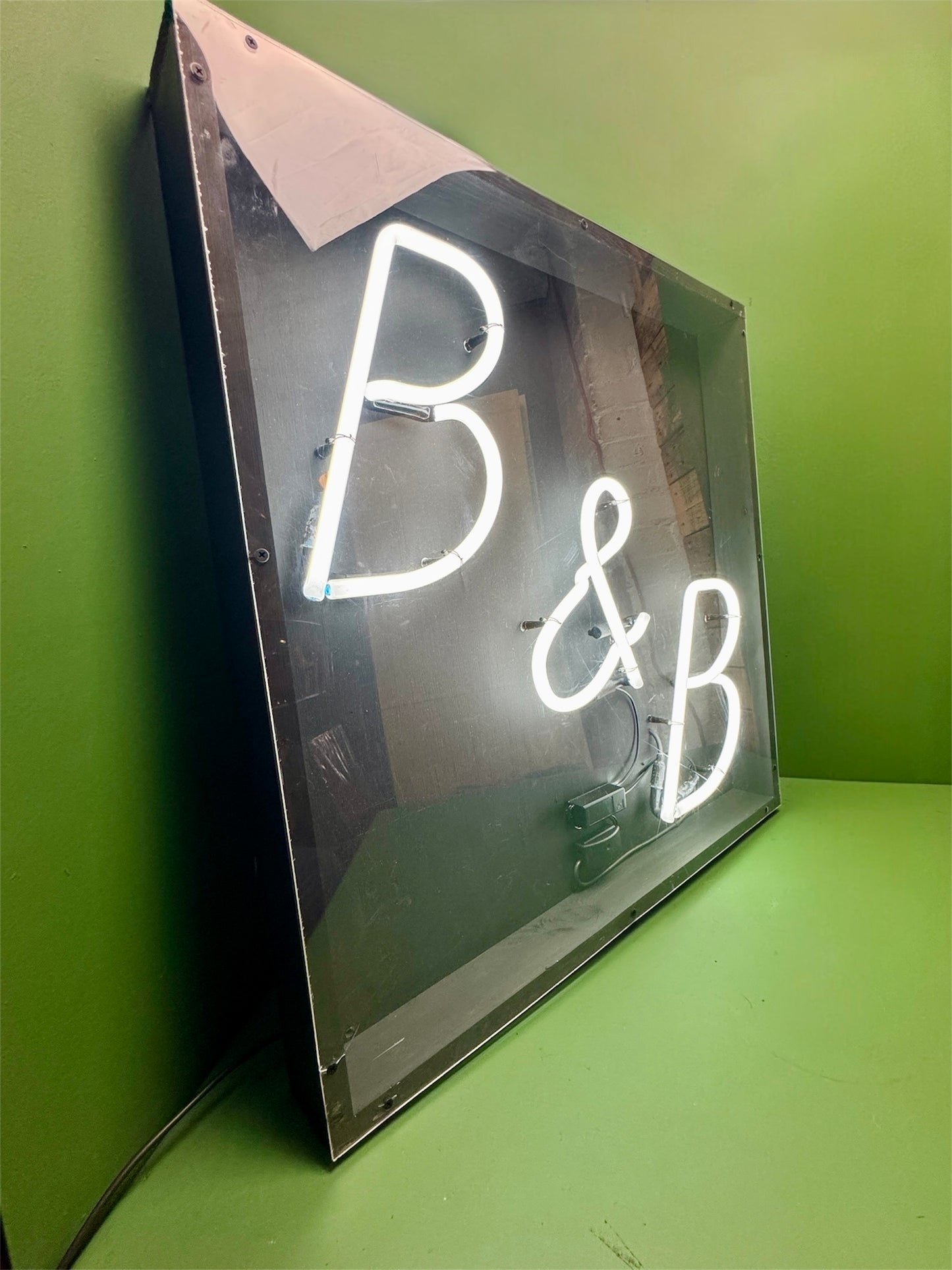 Large ‘ B&B ‘ Bed & Breakfast Neon Sign Circa 1980s