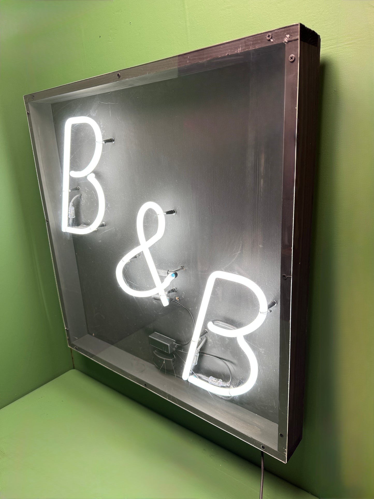 Large ‘ B&B ‘ Bed & Breakfast Neon Sign Circa 1980s