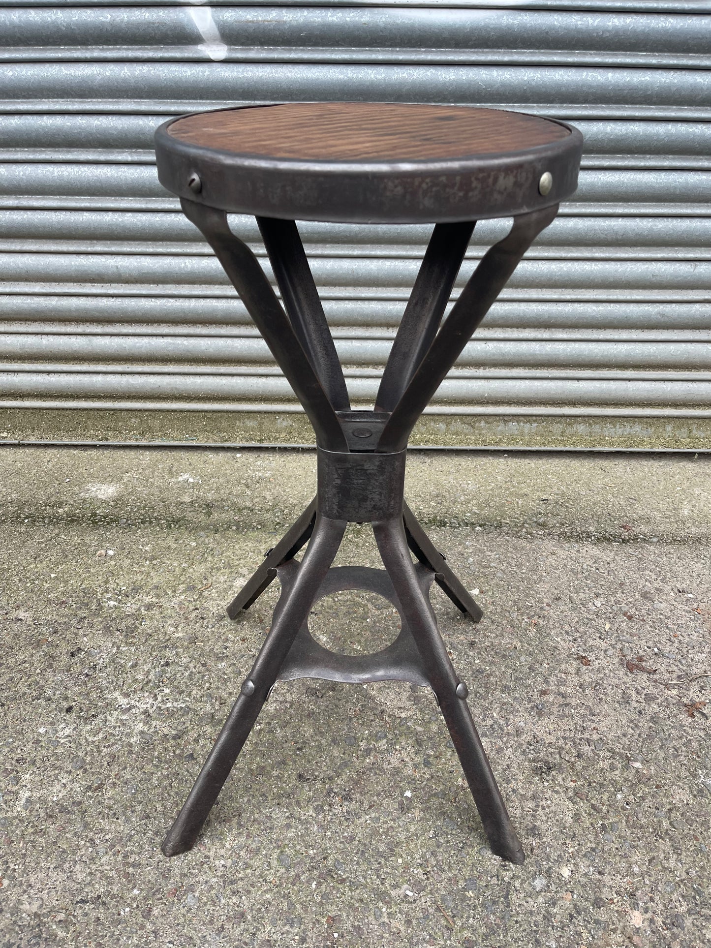 1930s British Made Industrial Work Stool By Brooks - Evertaught