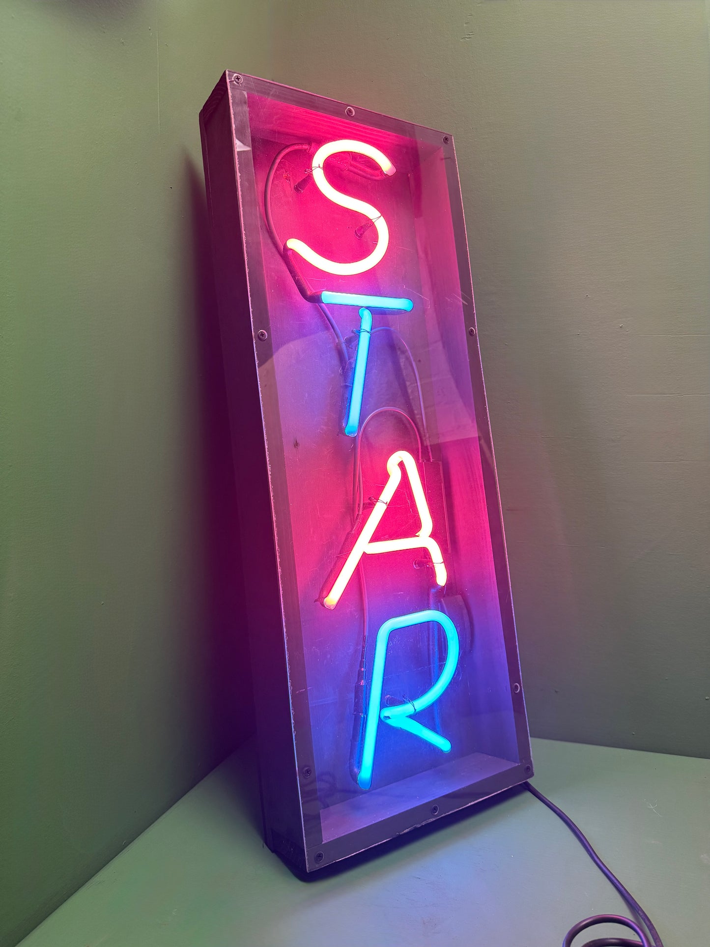 Circa 1980s ‘ STAR ‘ Neon Sign