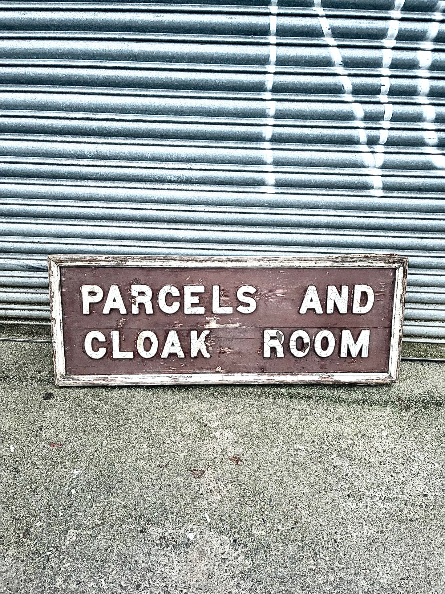Large Early 1900s GWR Very Large Cloak Room Sign
