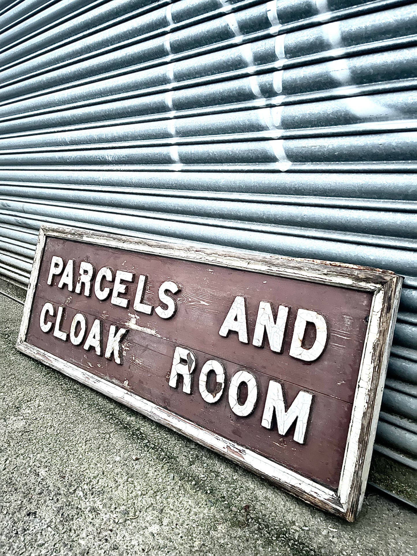 Large Early 1900s GWR Very Large Cloak Room Sign