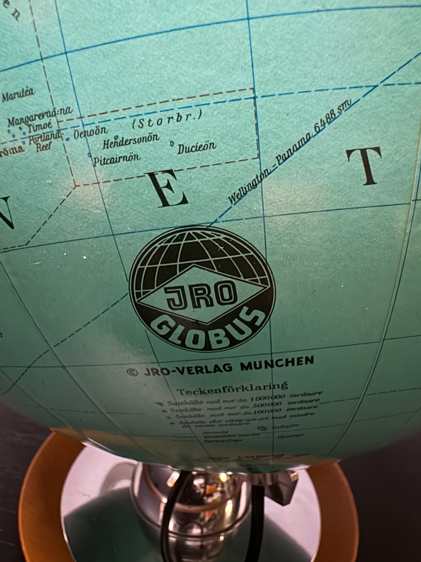 Vintage 1970s German Glass Globe Lamp By JRO Globus Munchen