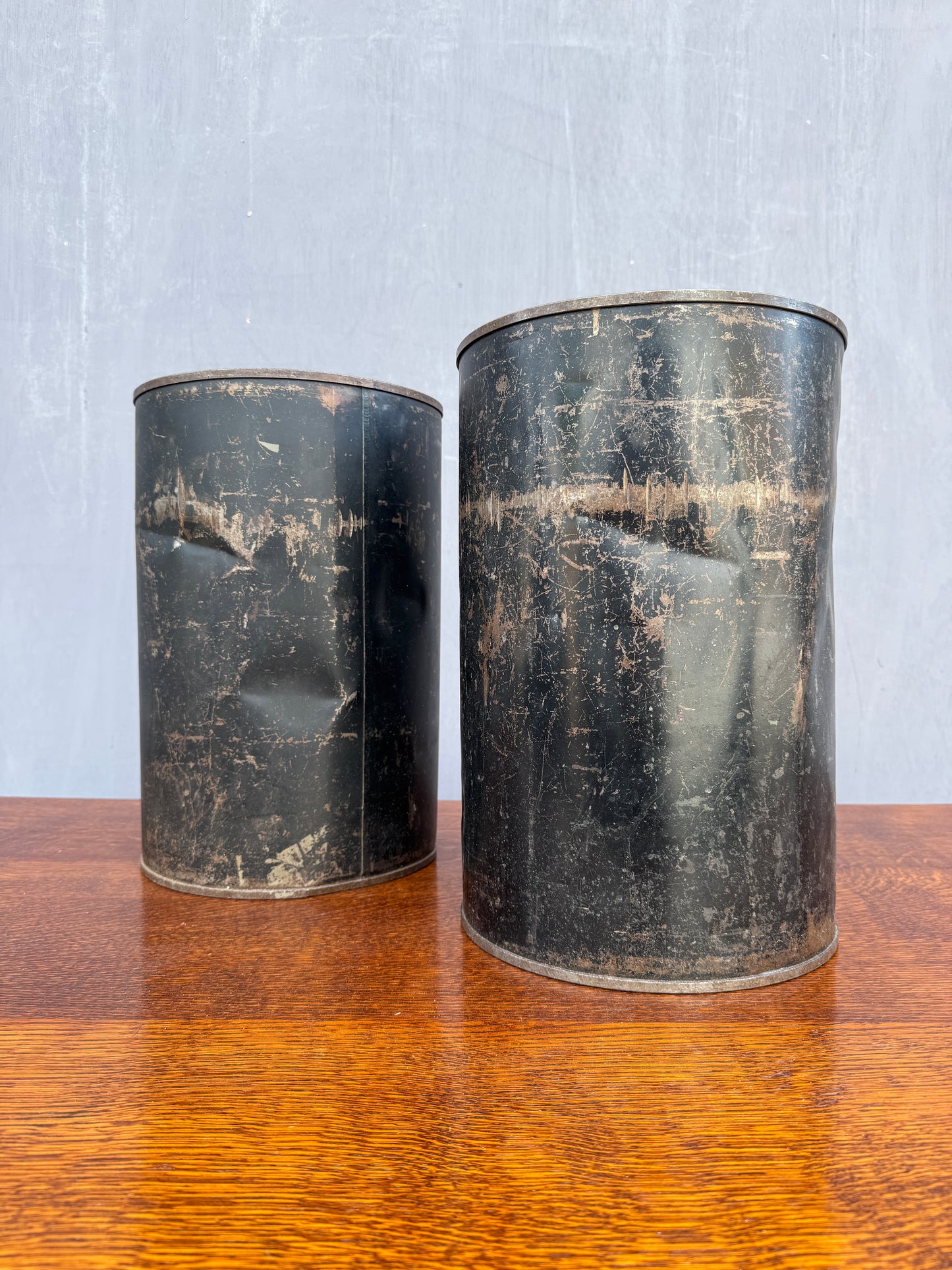 1930s Shell Oil Cans.