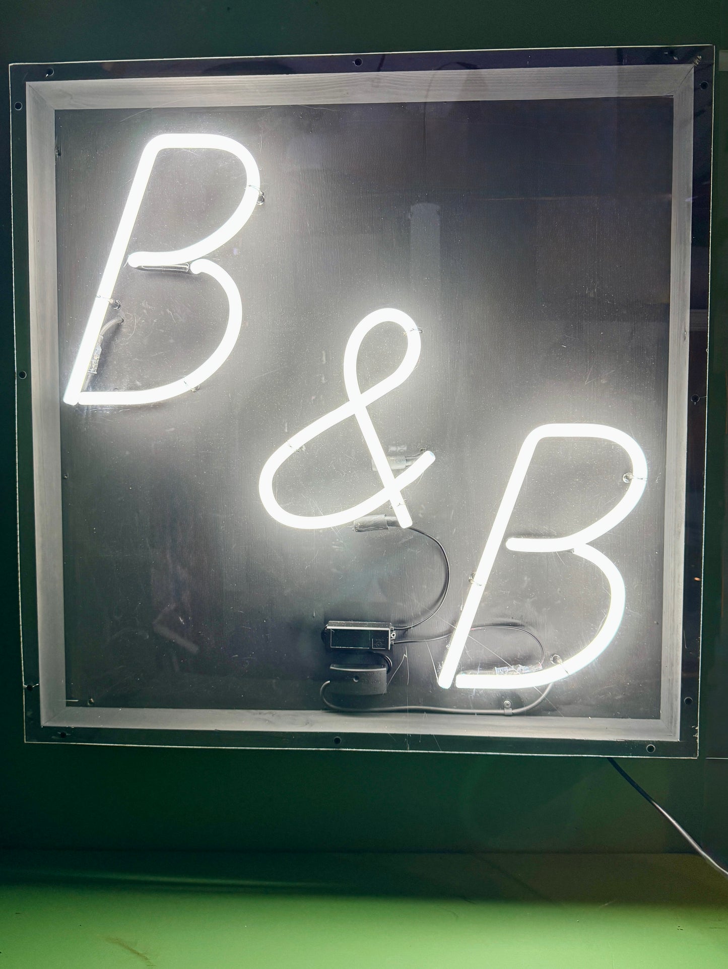 Large ‘ B&B ‘ Bed & Breakfast Neon Sign Circa 1980s