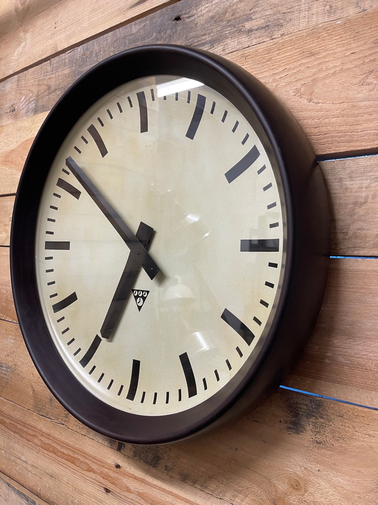 Large Czech 1950s Bakelite Office / Factory Clocks By Pragotron