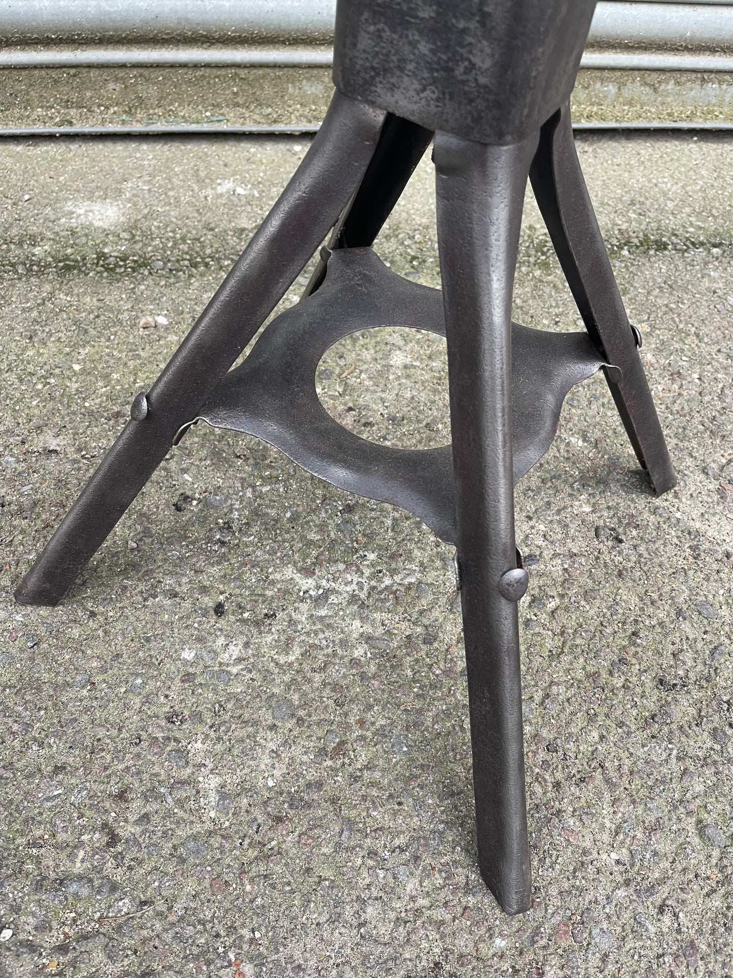 1930s British Made Industrial Work Stool By Brooks - Evertaught