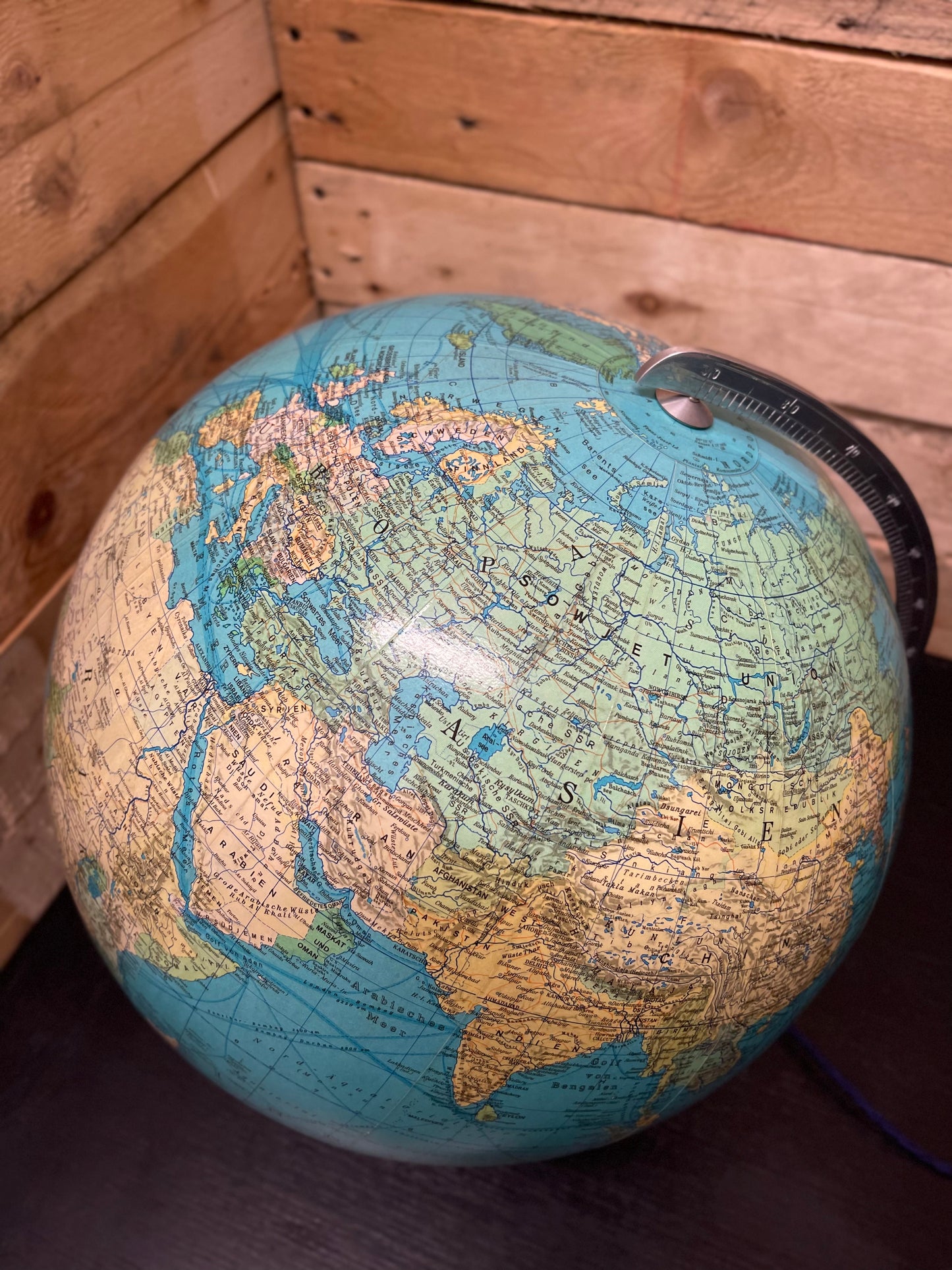 Vintage 1960s Columbus Duo Glass Globe Lamp