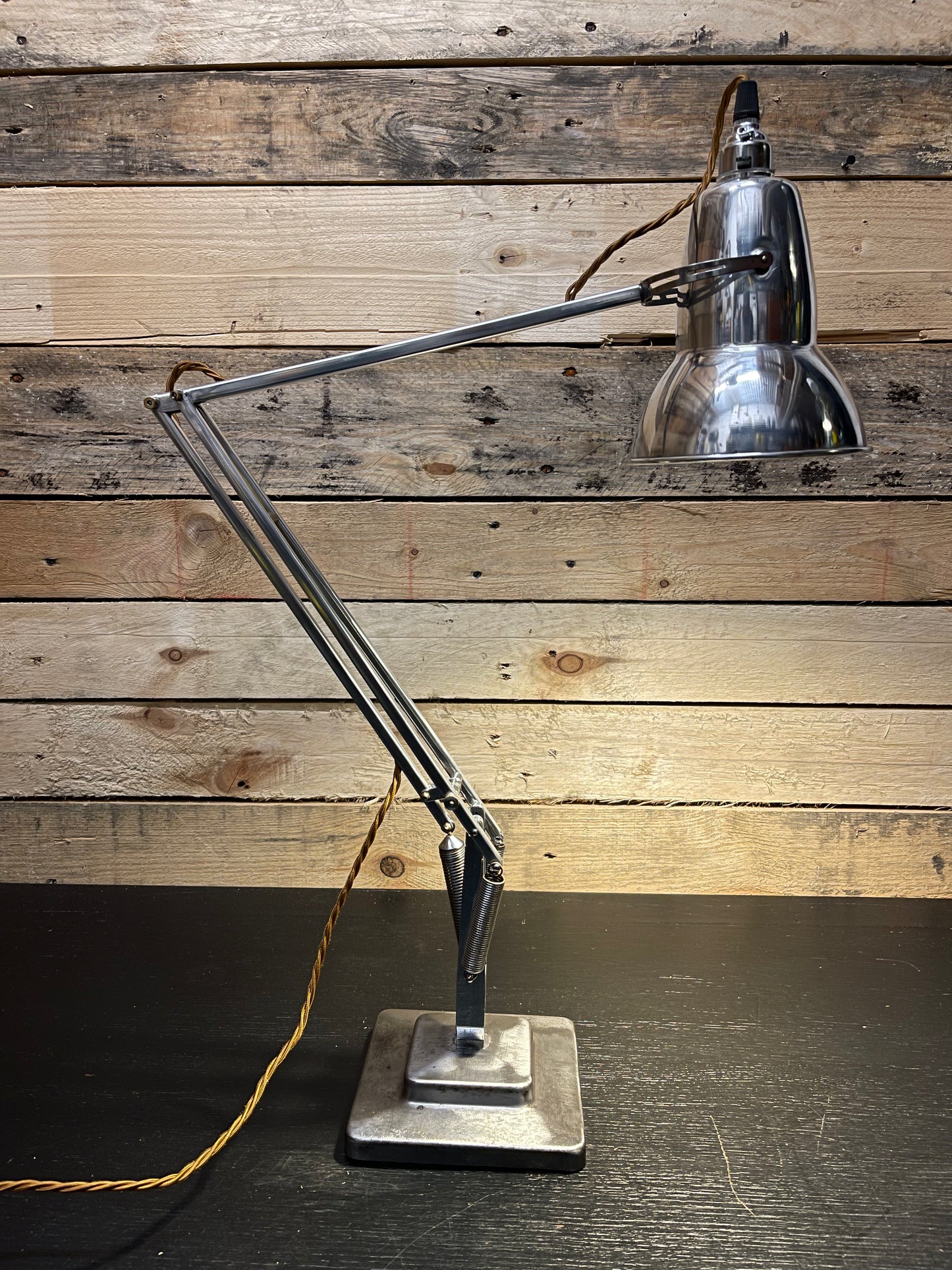 Herbert Terry The 1227 Anglepoise Table Lamp