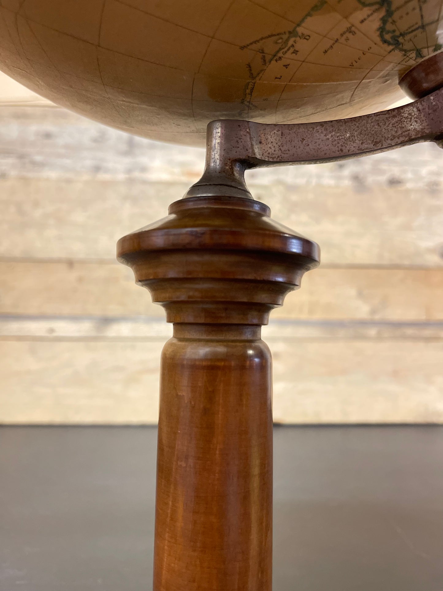 Dietrich Reimers German Antique Earth Globe Berlin 1920
