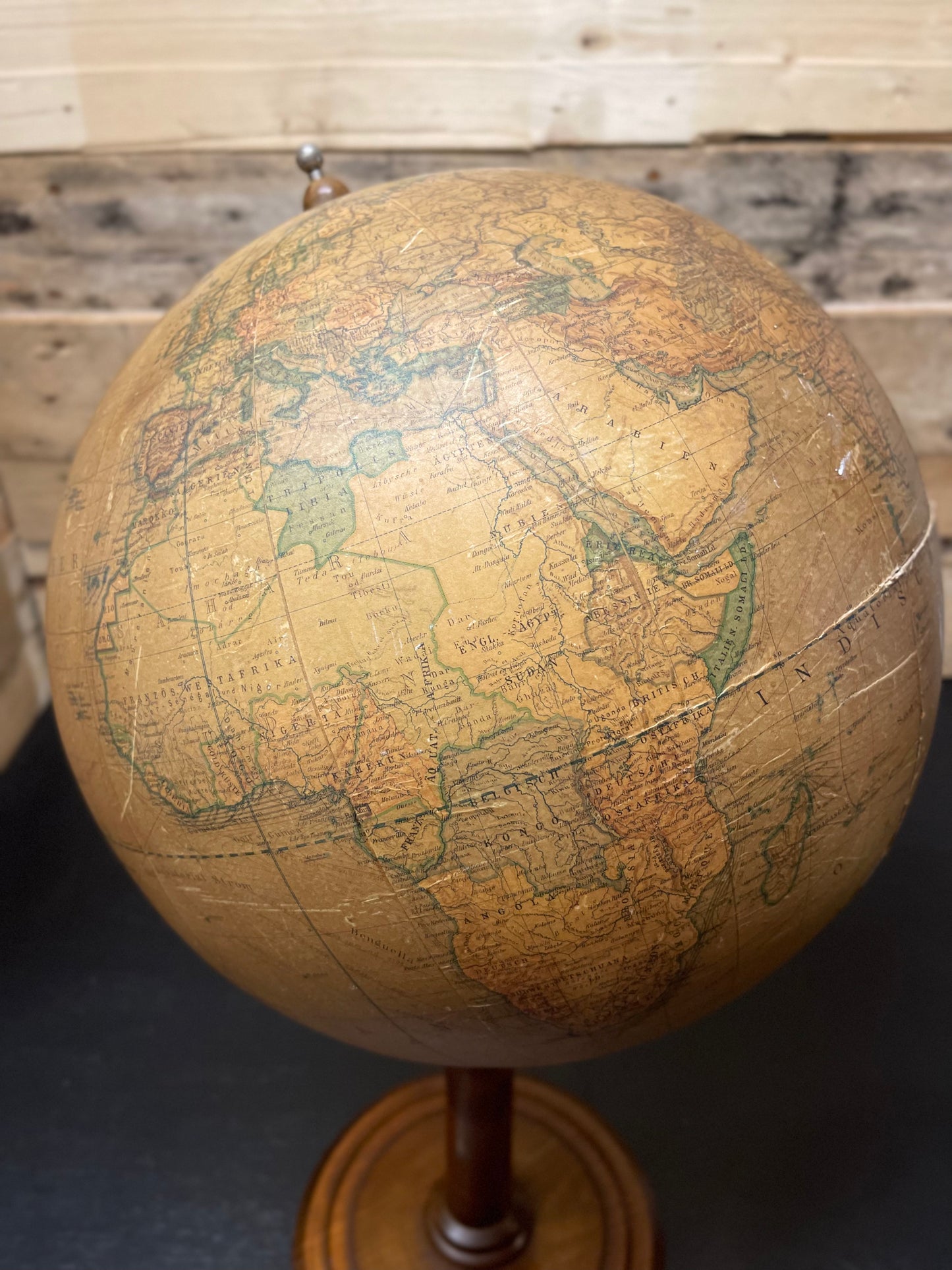 Dietrich Reimers German Antique Earth Globe Berlin 1920