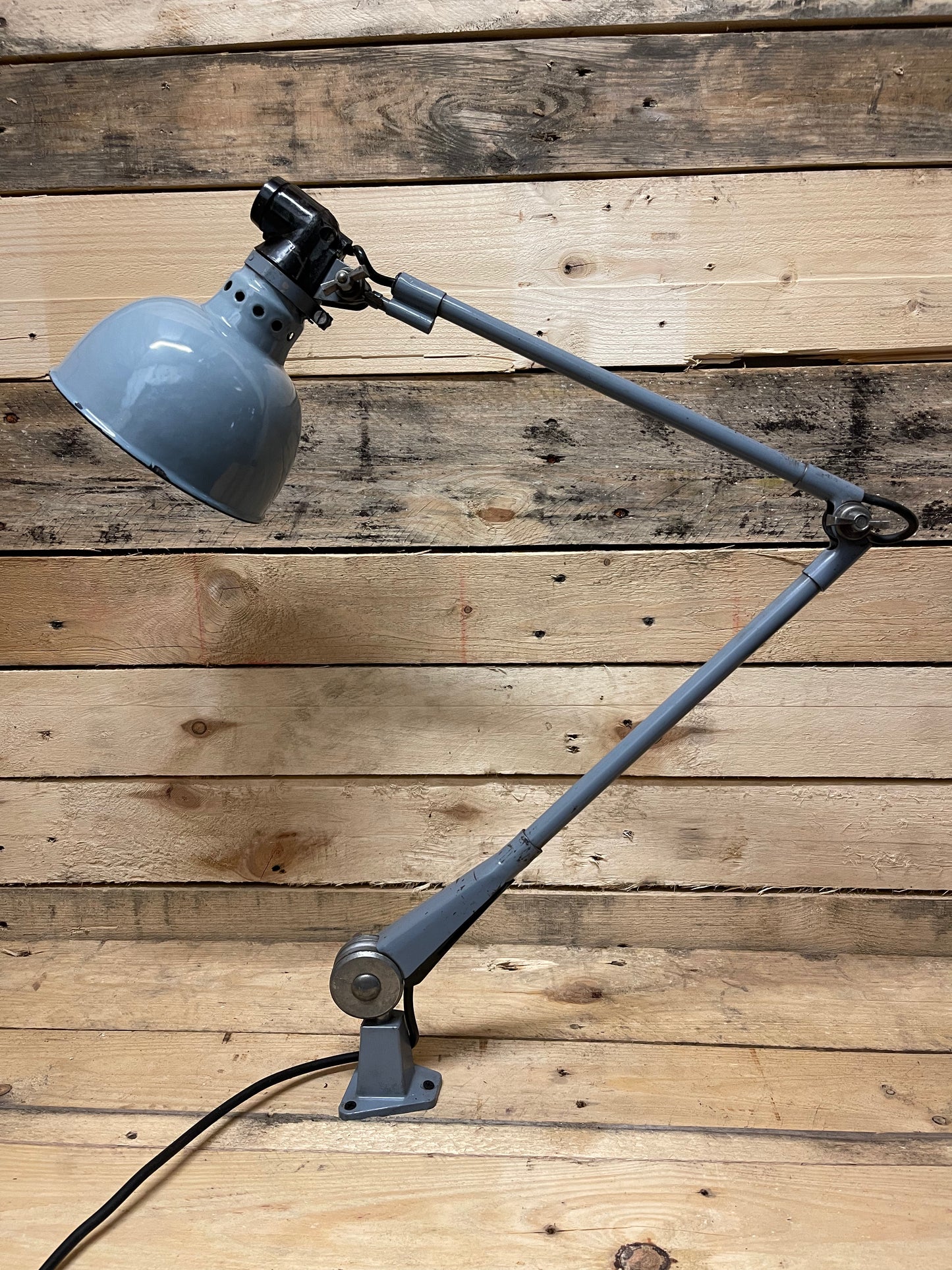 1930s Work Top / Wall Mountable Task Lamp By Ernst Rademacher