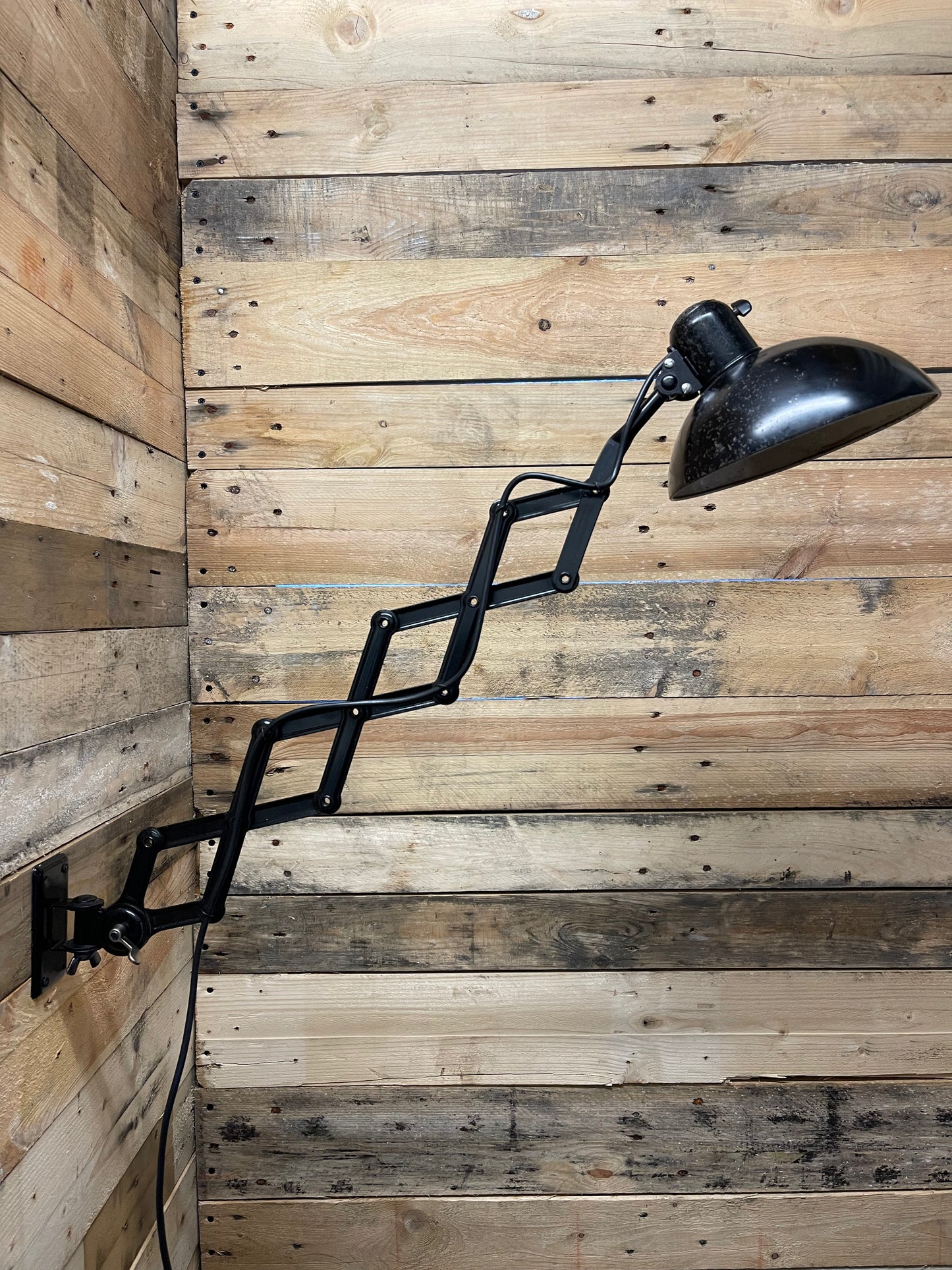 1930s Kaiser Idell Model 6718 Scissor Lamp