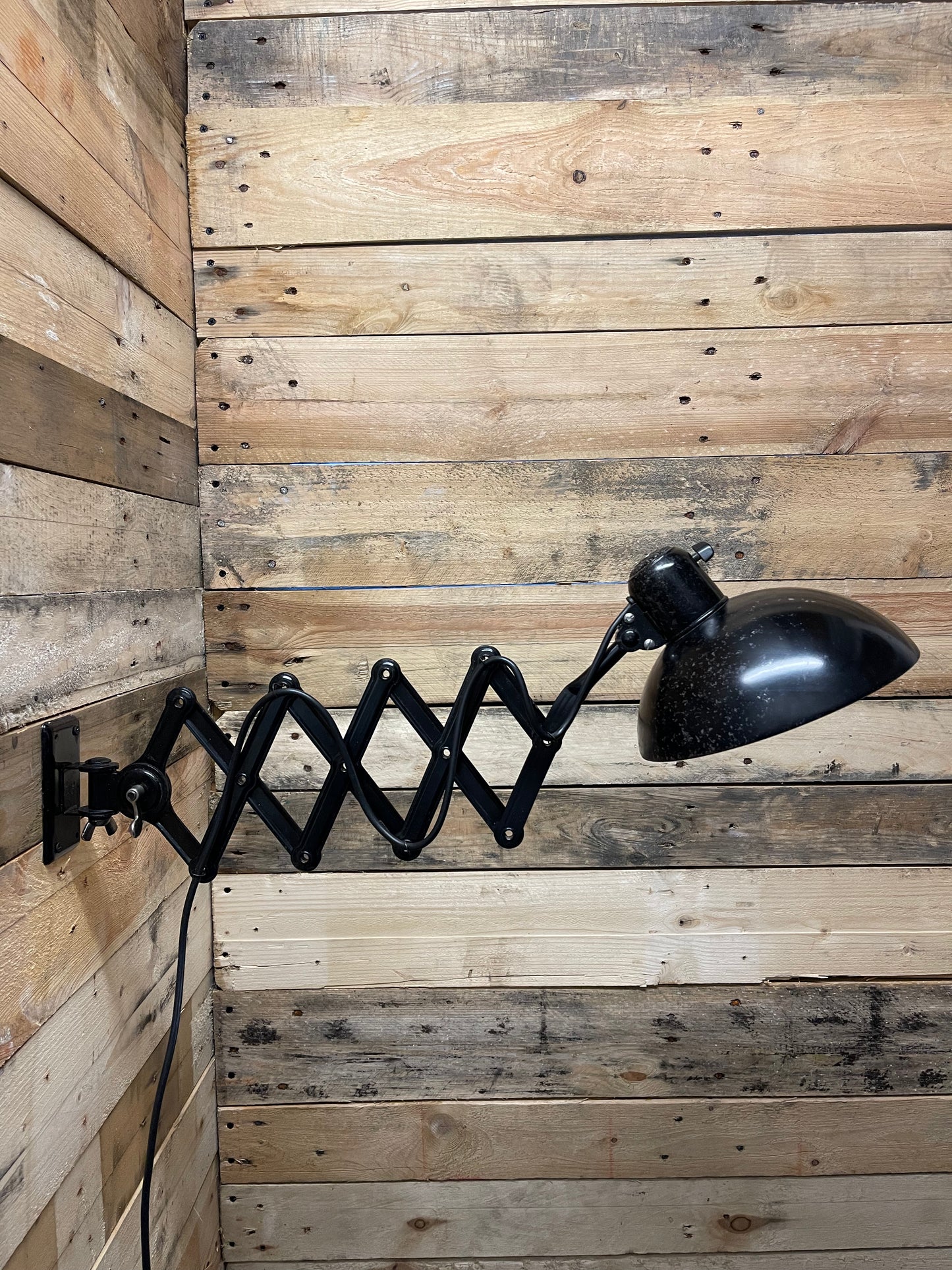1930s Kaiser Idell Model 6718 Scissor Lamp