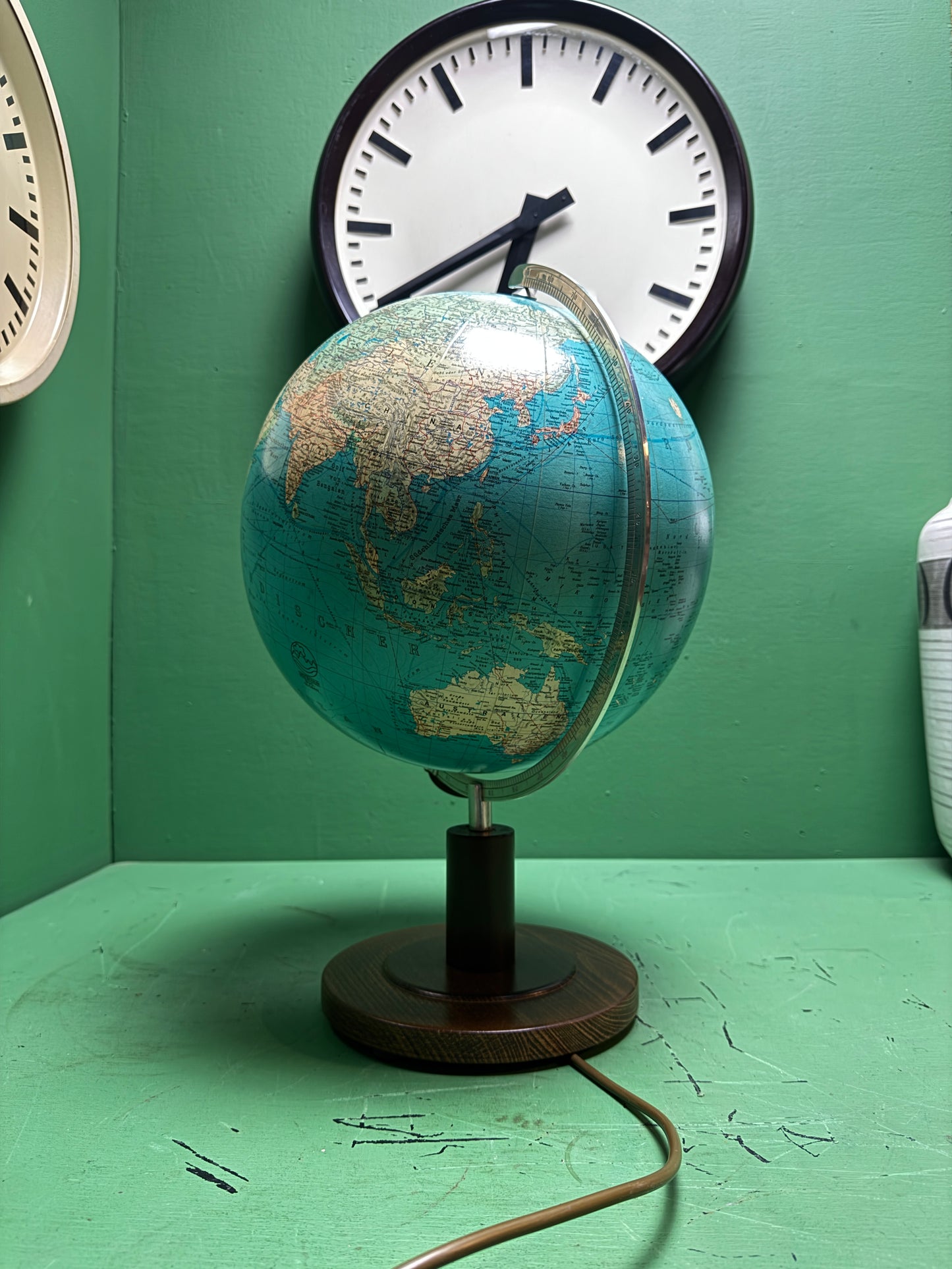 Vintage 1980s German Welt Im Raum Duo Glass Globe Lamp