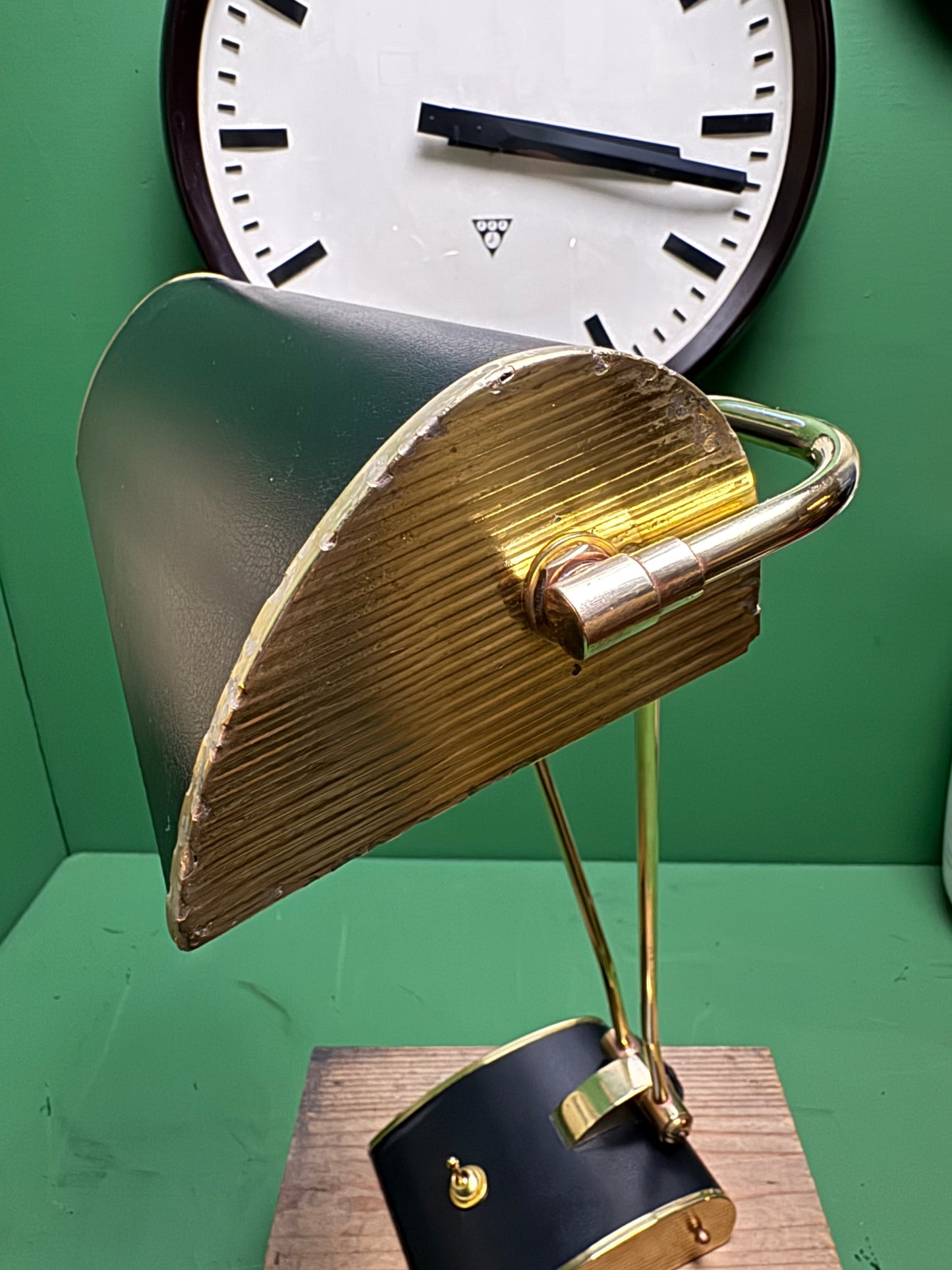 Original 1940s Desk Lamp By Eileen Gray For Jumo