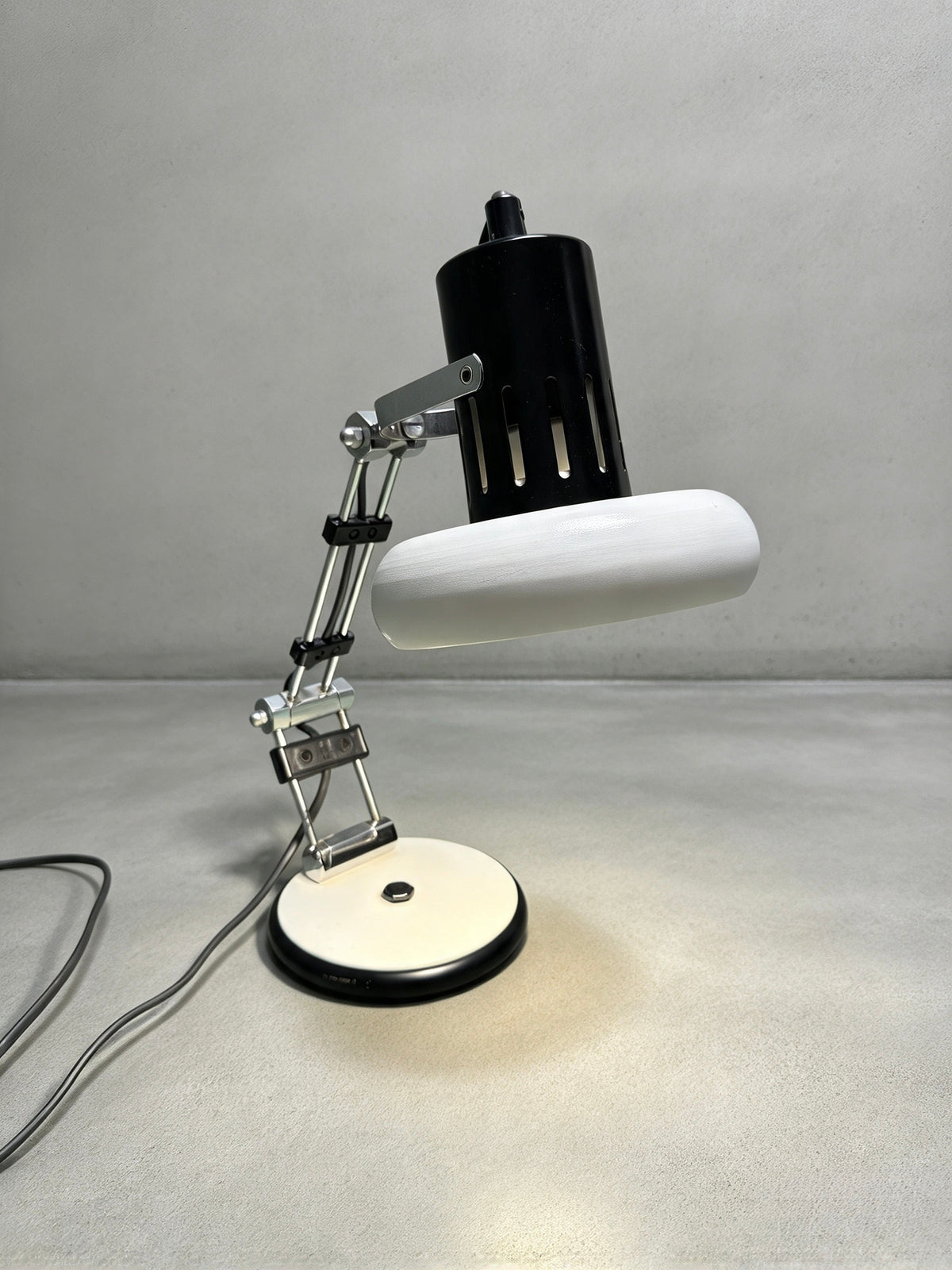 1970s Retro Desk Lamp by Luminor France