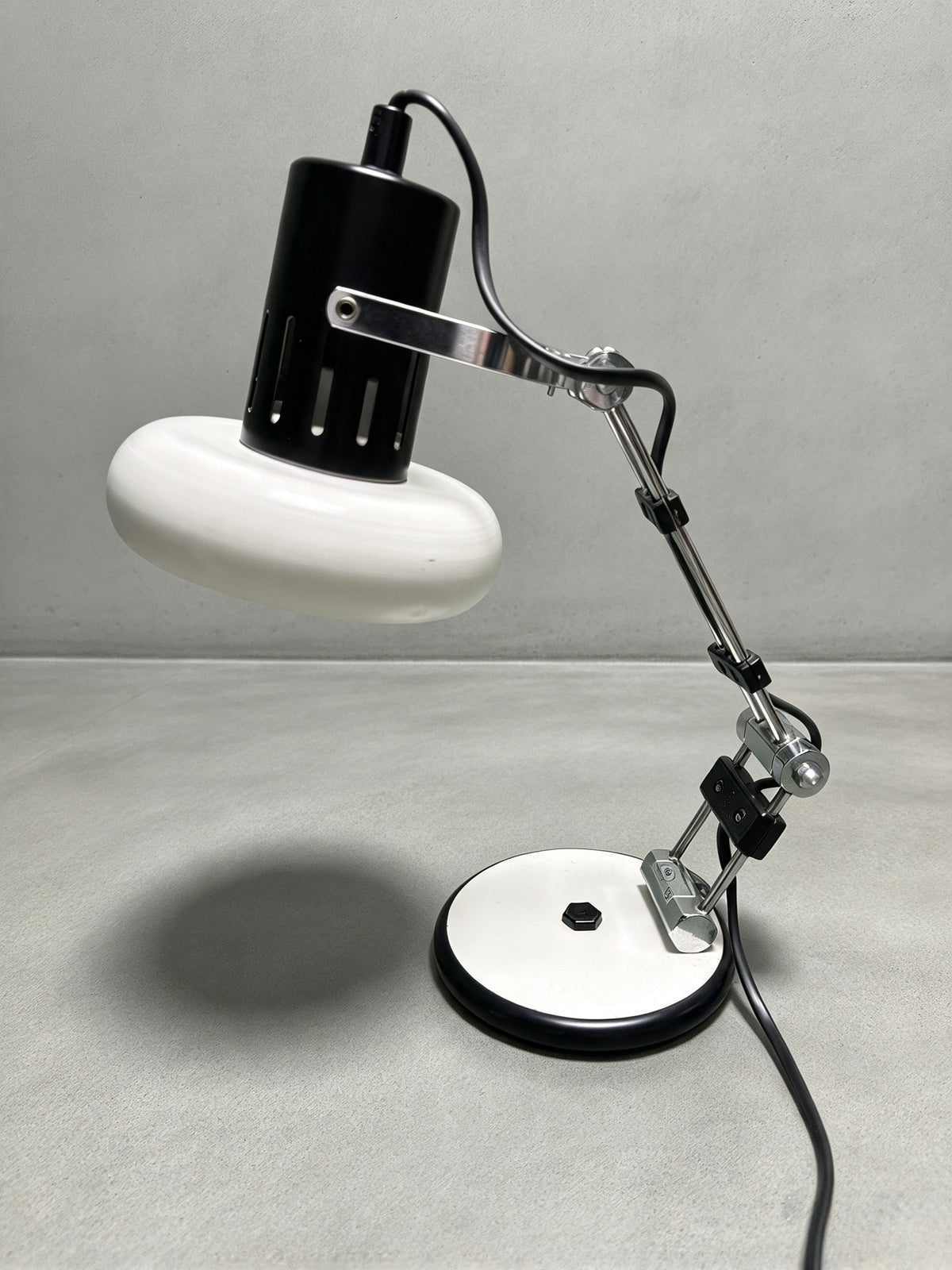 1970s Retro Desk Lamp by Luminor France
