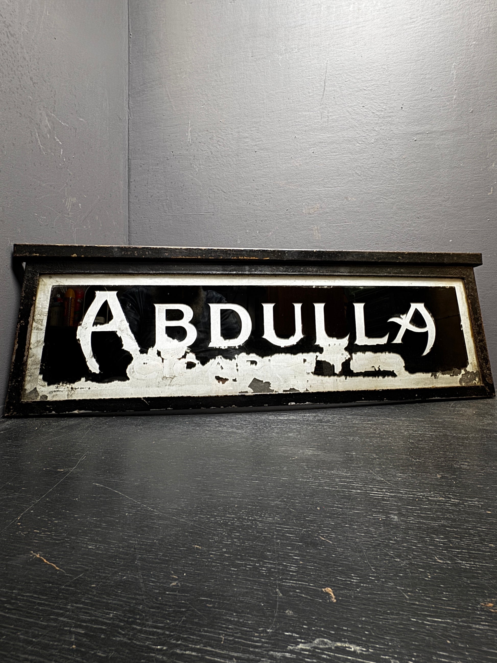 abdulla cigarettes No 7 (Filter Tipped Excellent Quality) KS-10-H (white and red) - Germany Abdulla Cigarettes, 1926. News Photo