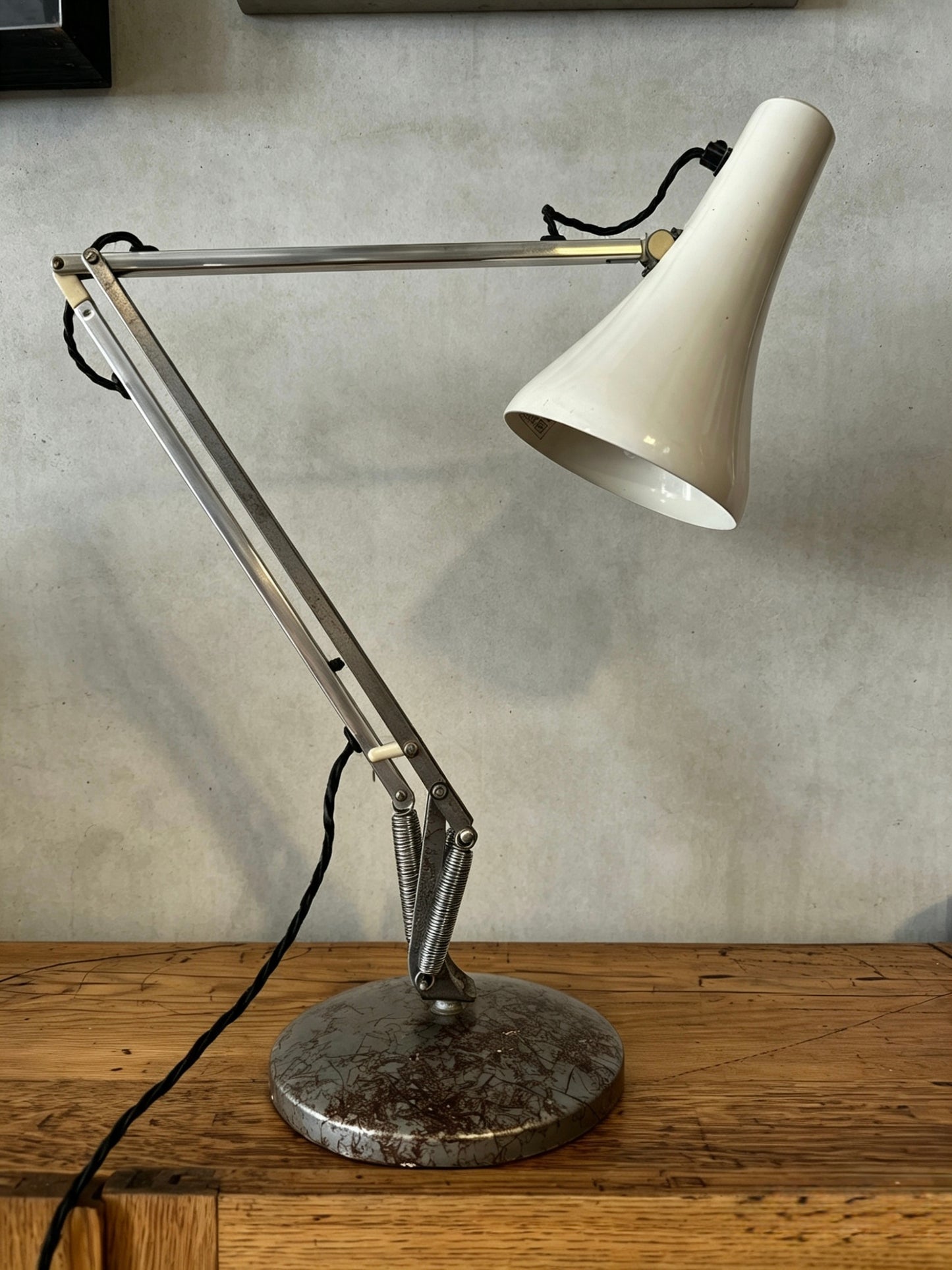 Herbert Terry Model 90 Anglepoise Table Lamp