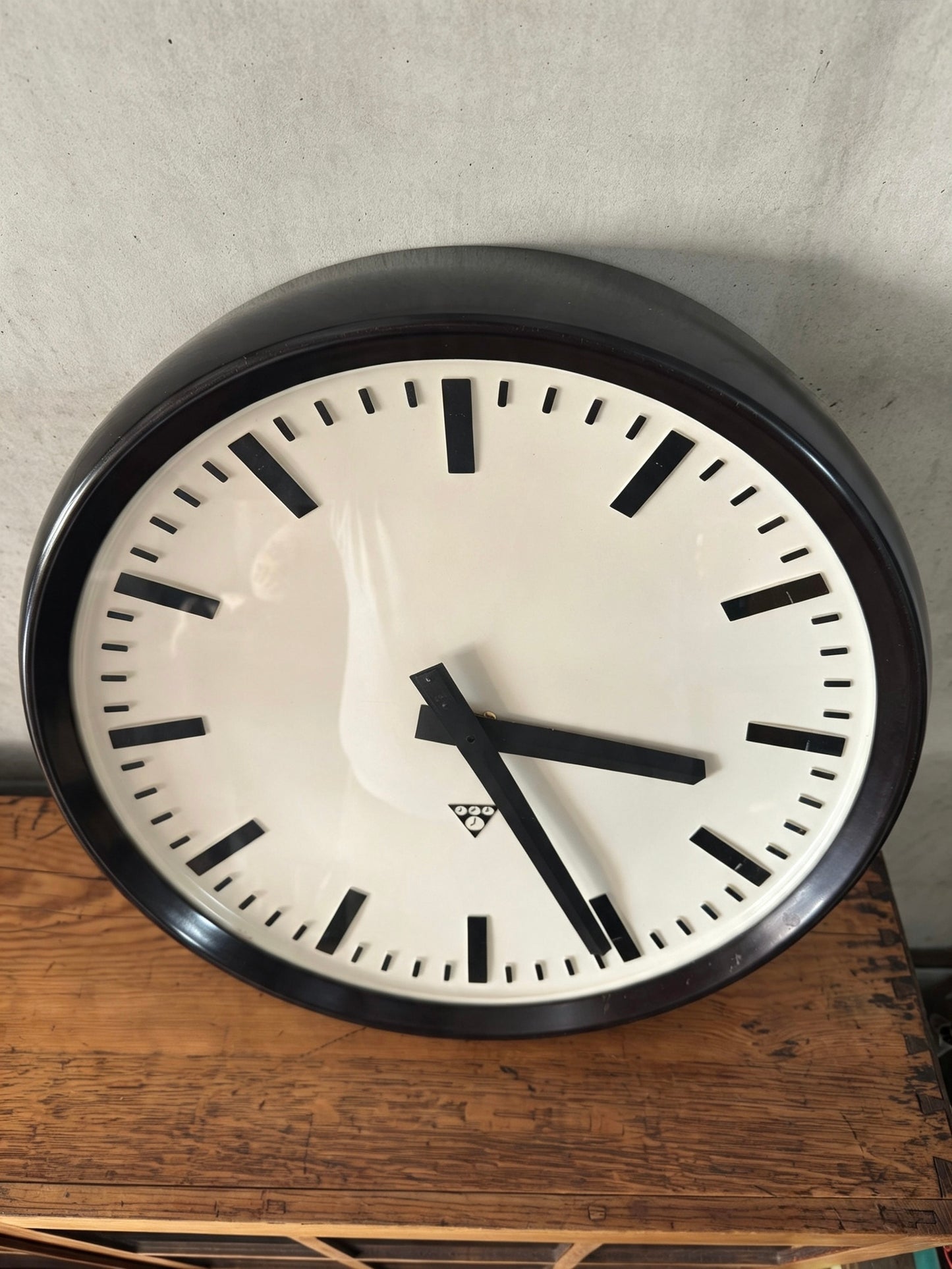 Large Czech 1950s Bakelite Office / Factory Clocks By Pragotron
