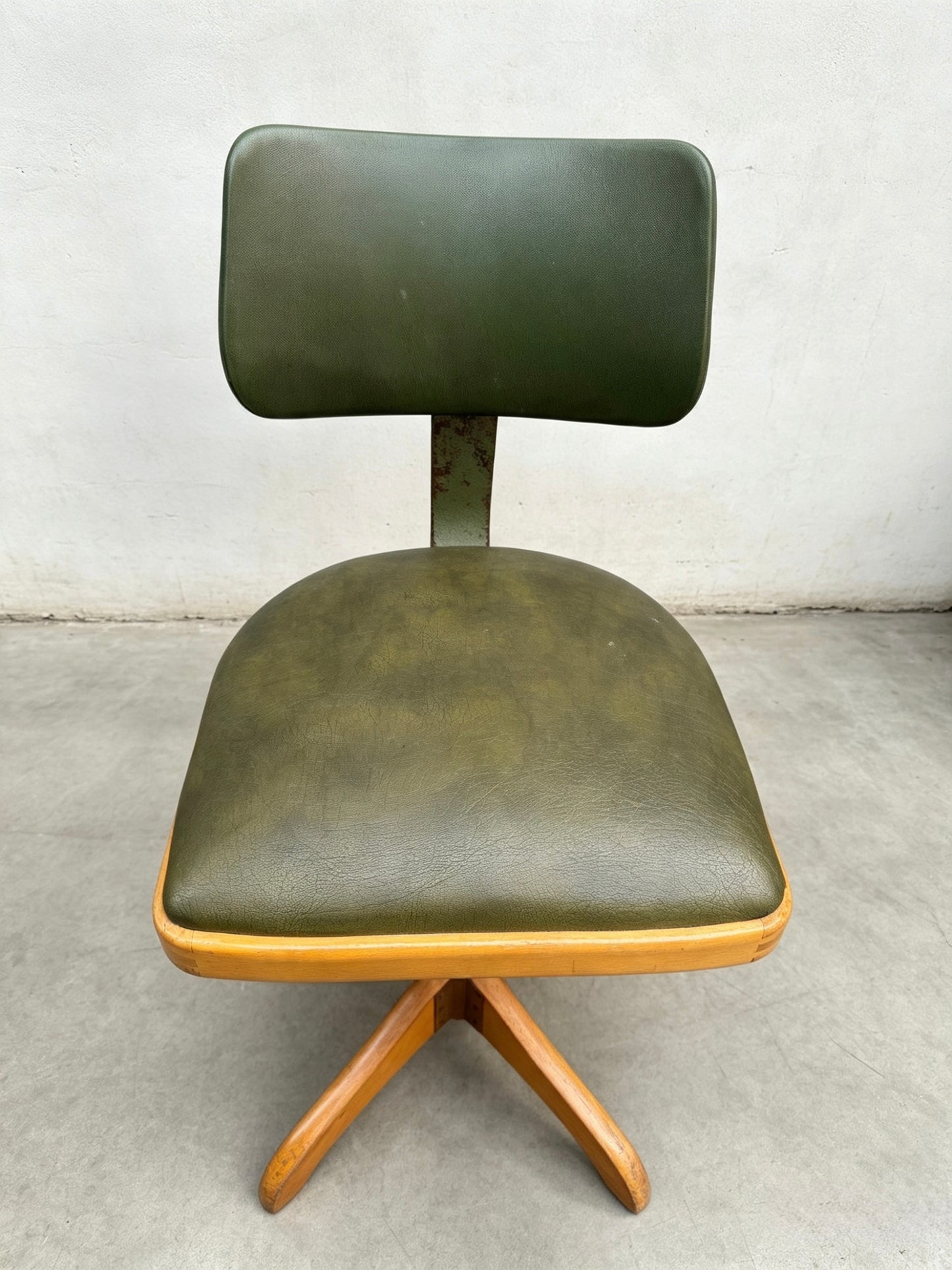 1930s Ama Elastik Factory Chair