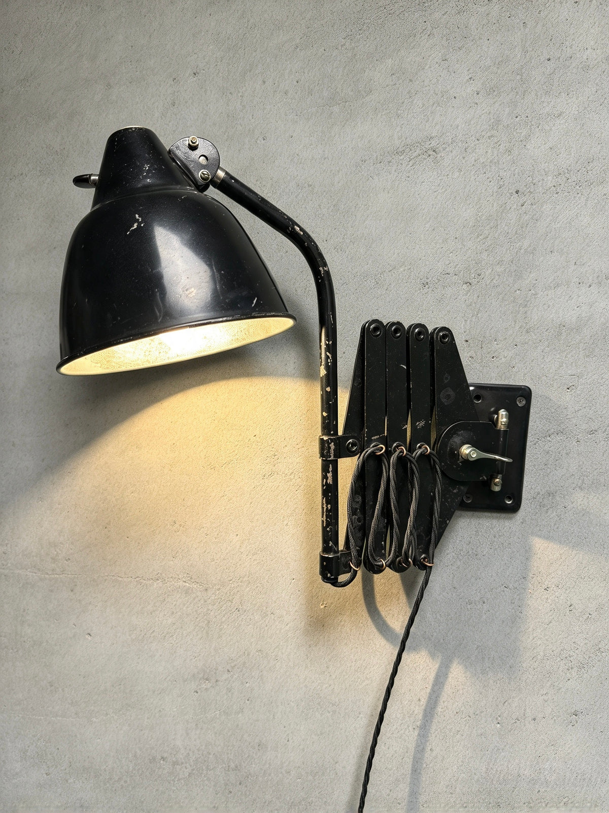 1940s Industrial Scissor Lamp By Helo Leuchten
