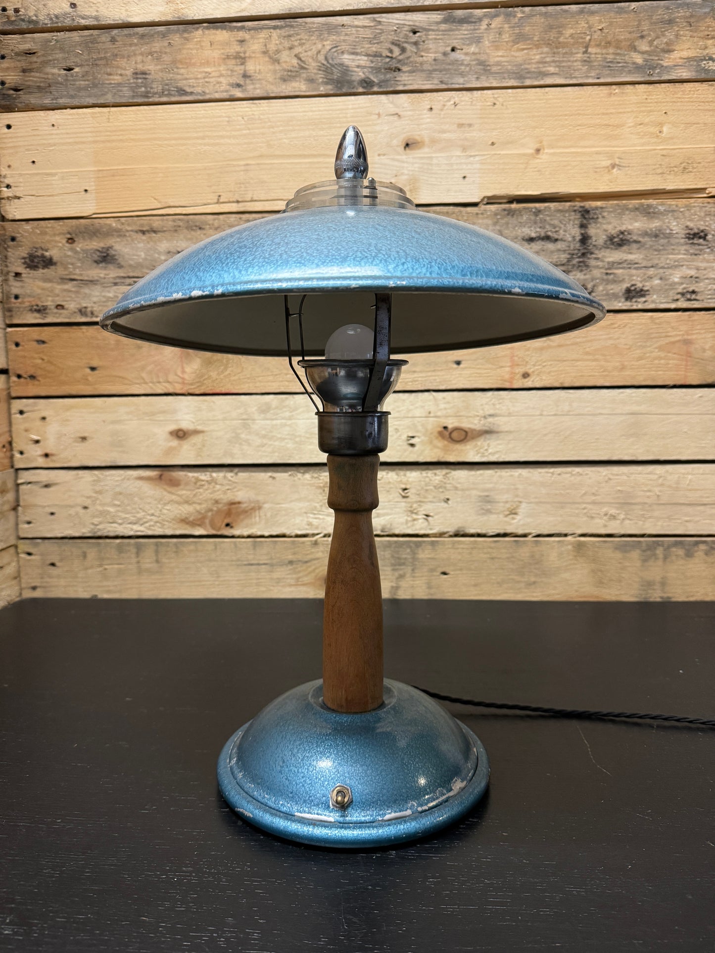 1930s Art Deco Style Table Lamp By Osram G.E.C