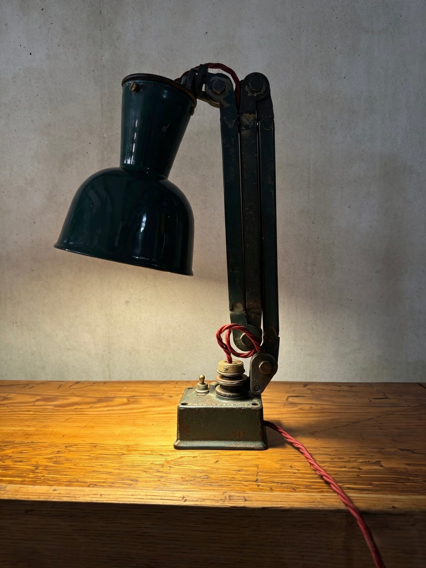 1930s Wall / Worktop Machinists Lamp By Simplex