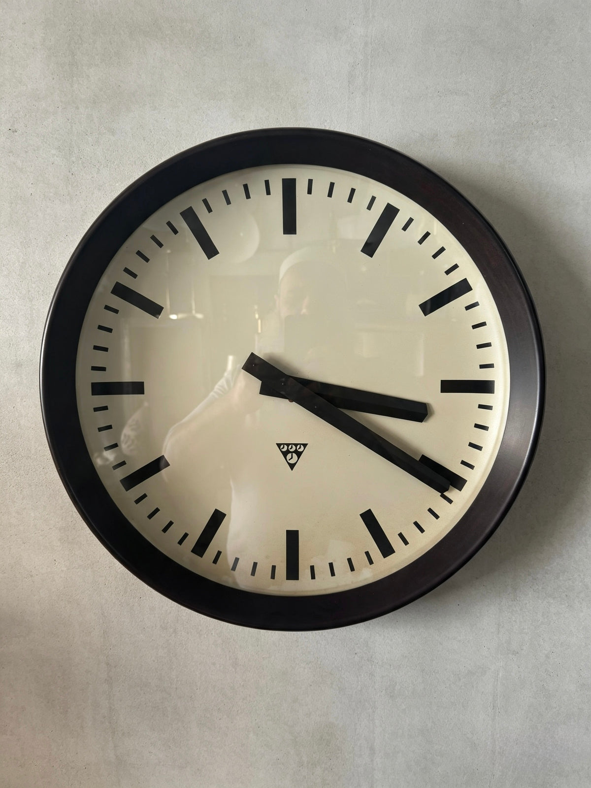 Large Czech 1950s Bakelite Office / Factory Clocks By Pragotron