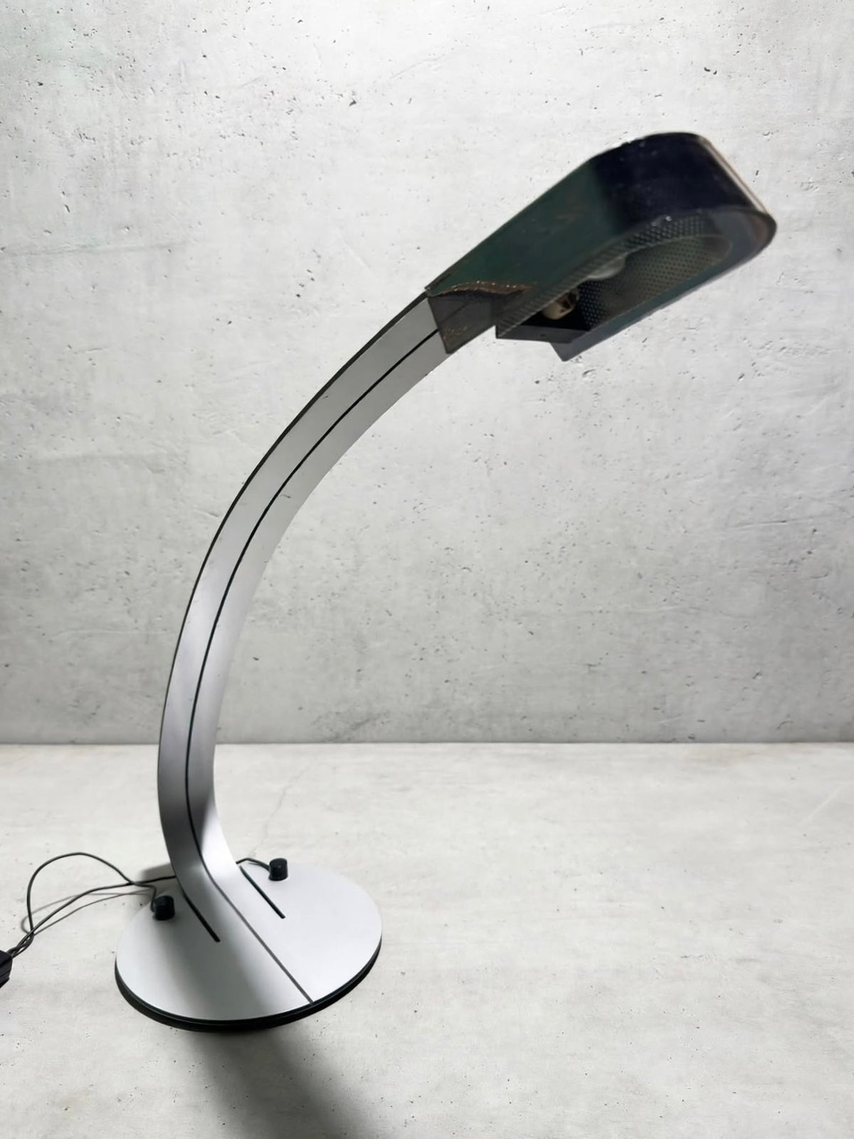 Alumè Table Lamp By Ewald Winkelbauer For Tronconi