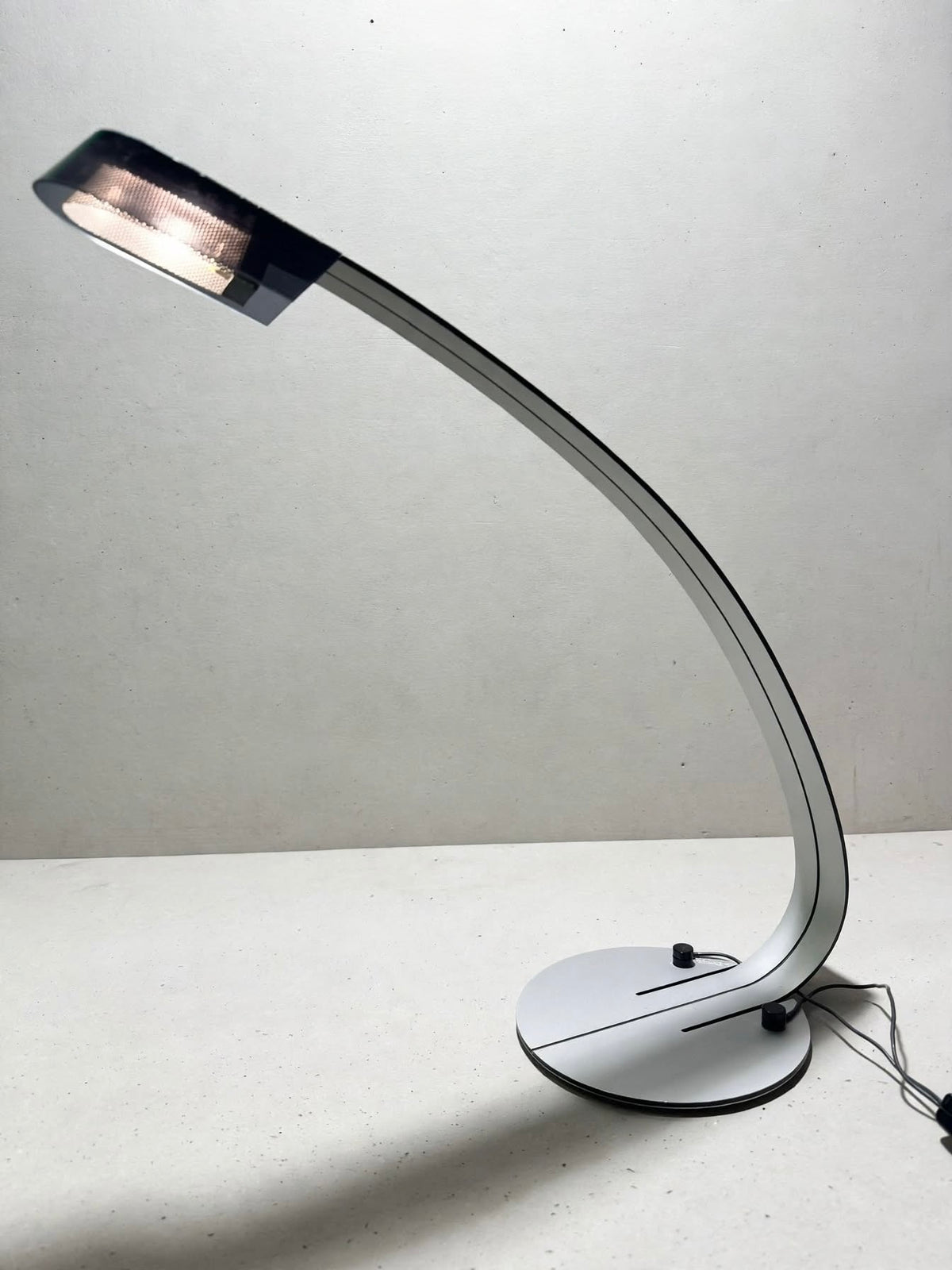 Alumè Table Lamp By Ewald Winkelbauer For Tronconi