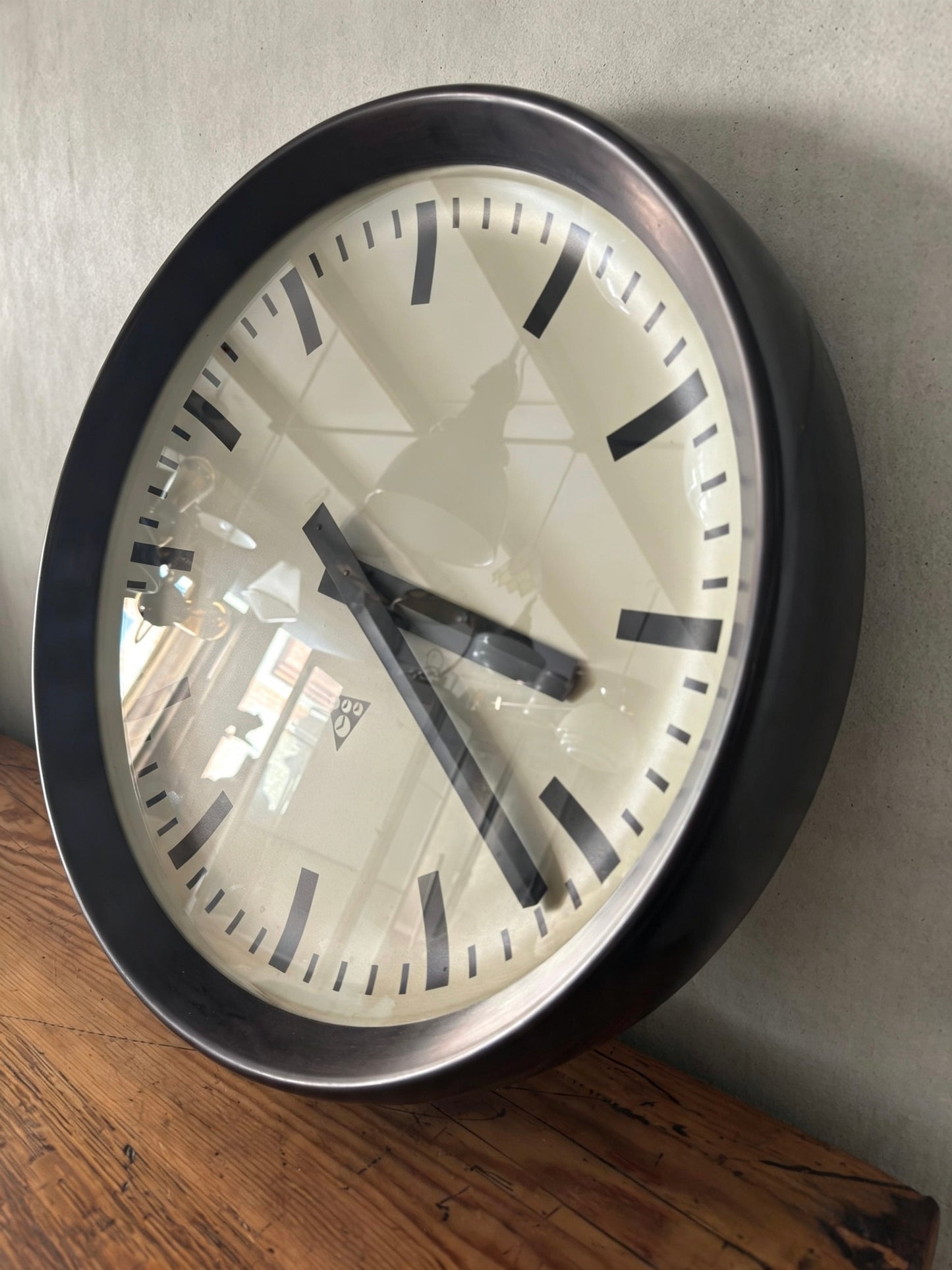 Large Czech 1950s Bakelite Office / Factory Clocks By Pragotron