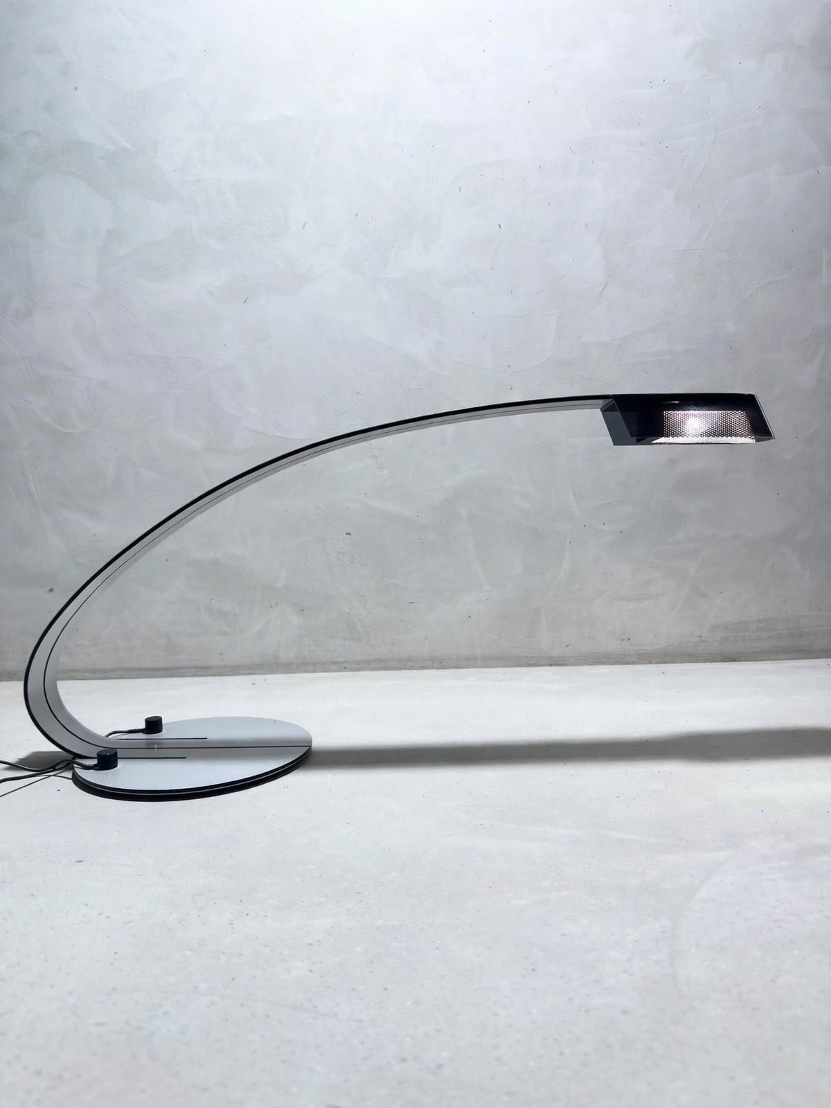 Alumè Table Lamp By Ewald Winkelbauer For Tronconi