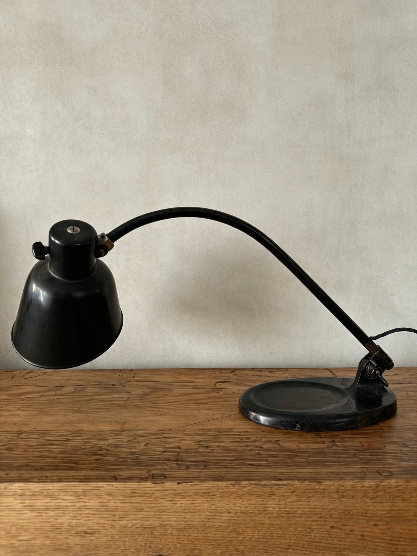 1930s BUR, Bunte & Remmler Model MATADOR 2768 Table Lamp