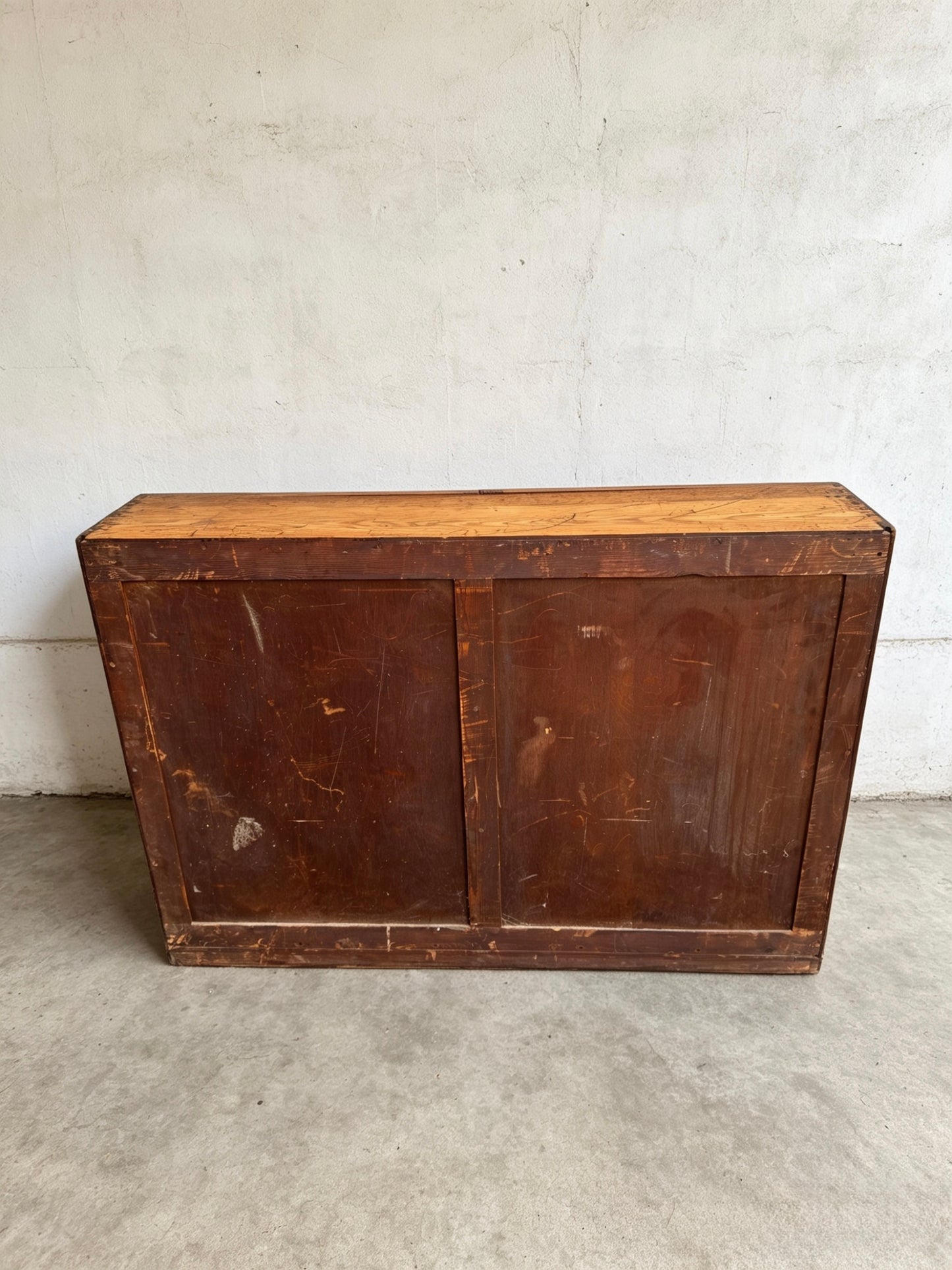 Early 1900s Oak Double Glass Door Display Bookshelf