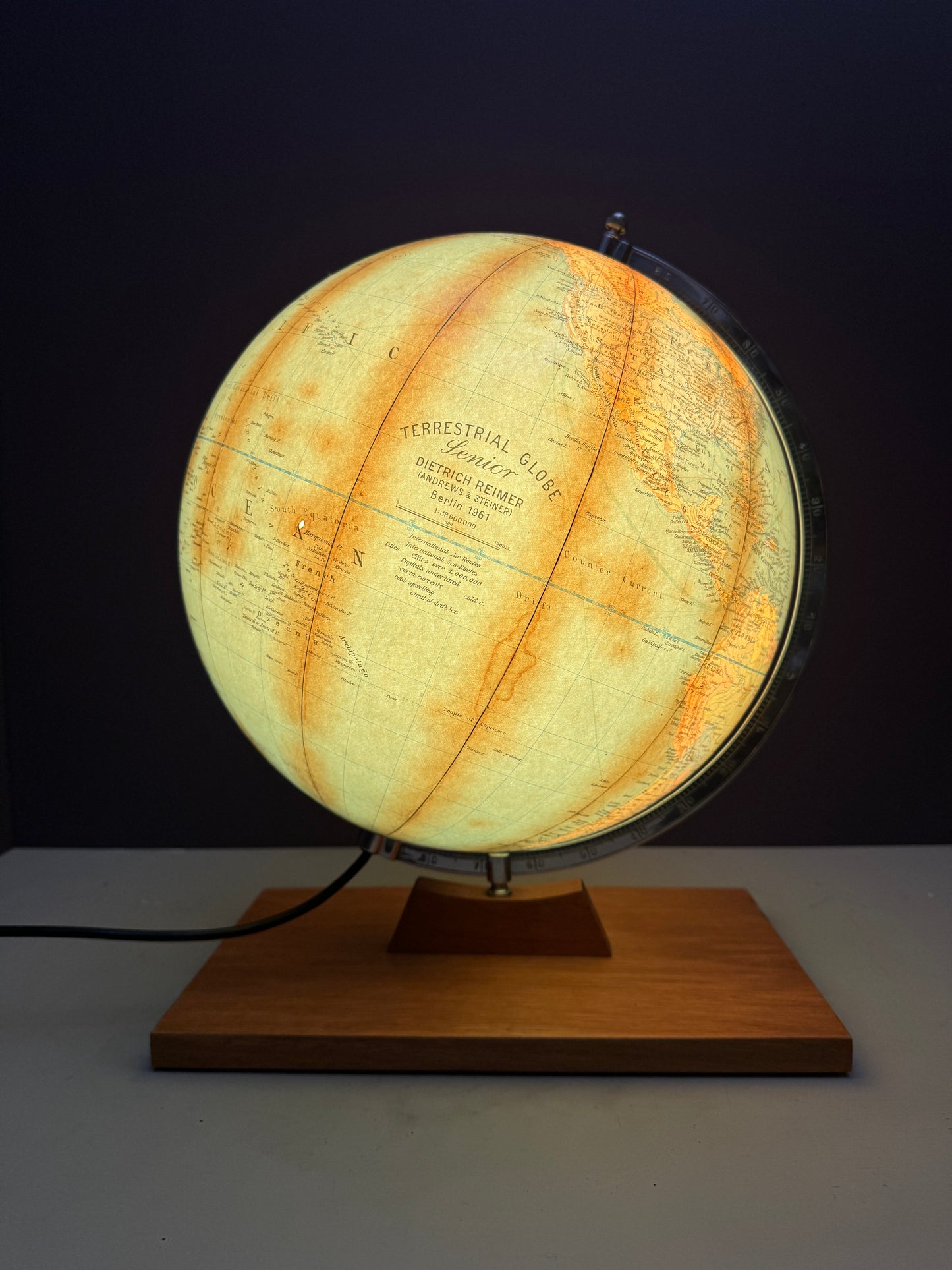 Dietrich Reimer Andrews & Steiner Glass Globe Lamp Berlin 1961