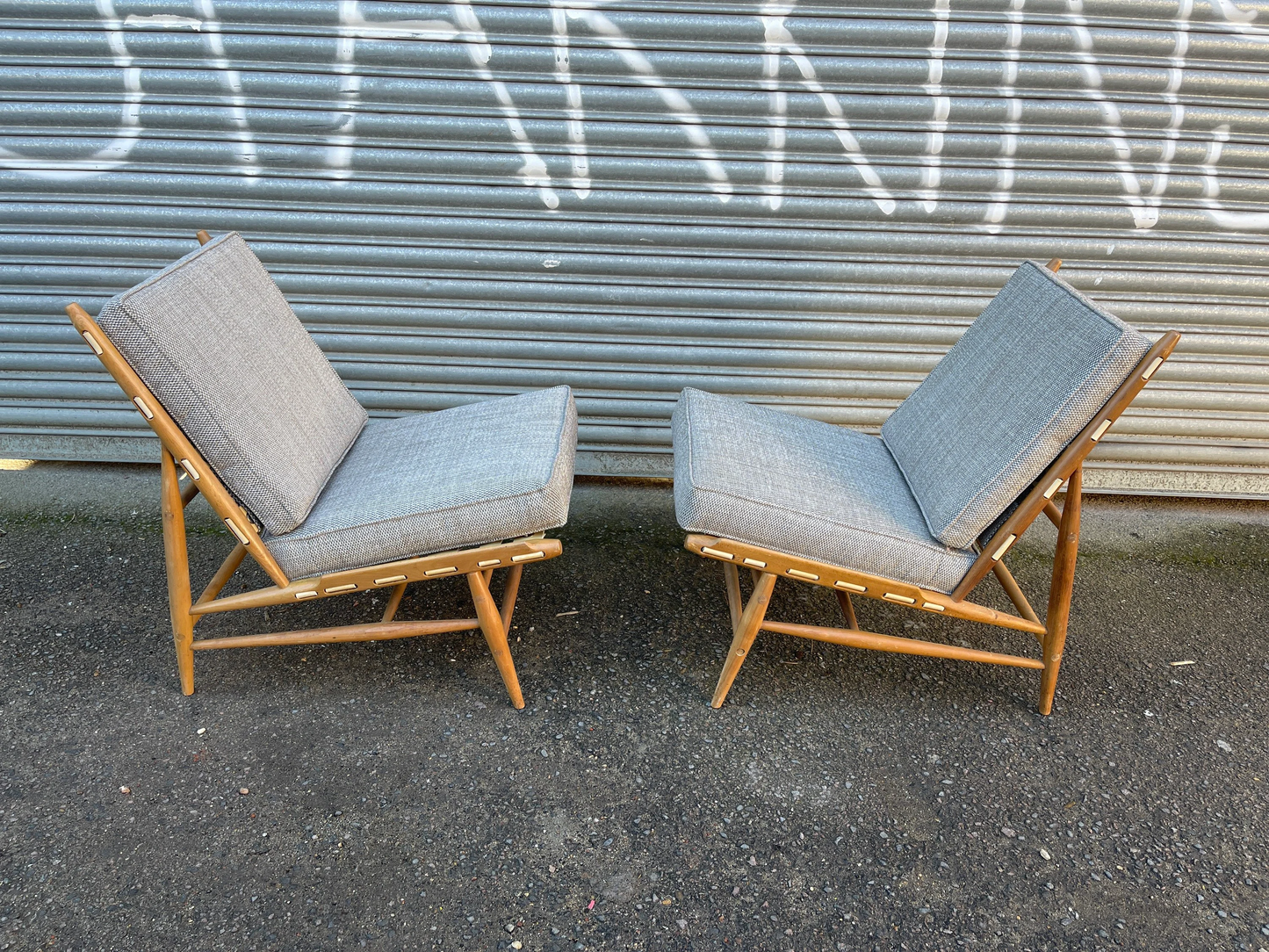 English 1960s Pair Of Ercol 427 Easy Chairs